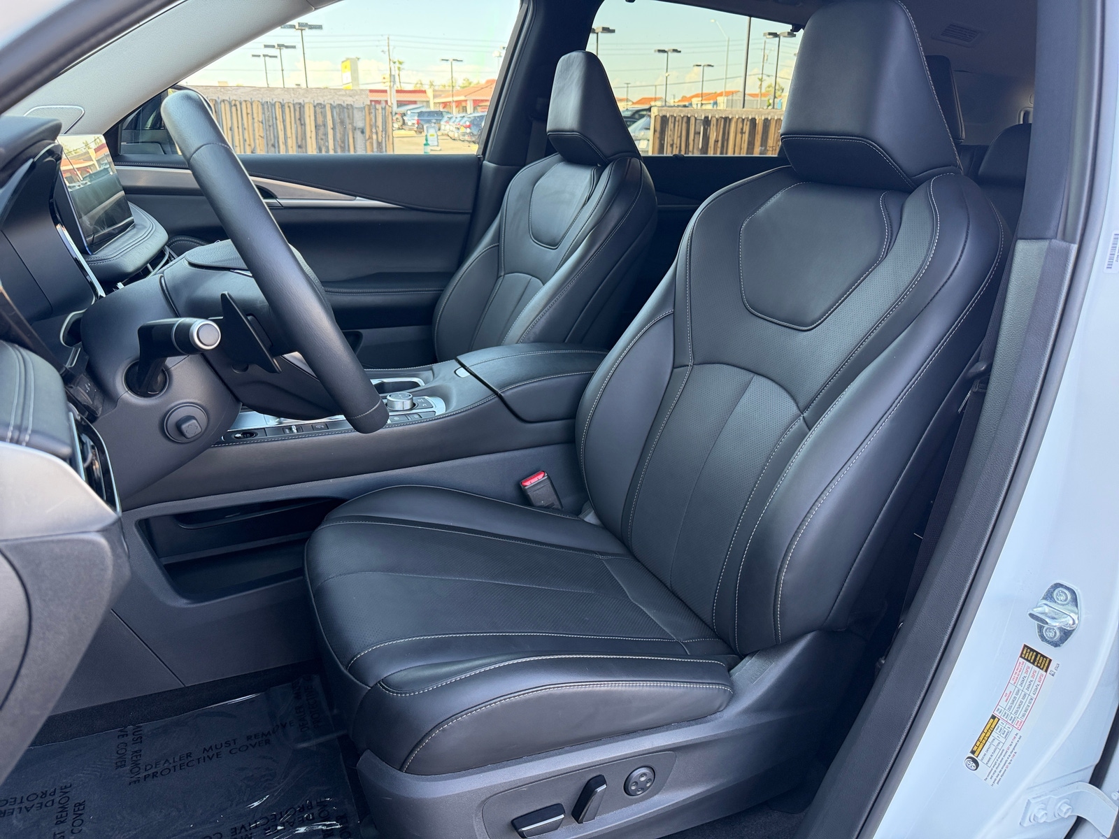 Thumbnail: 2026 INFINITI QX60 - 2