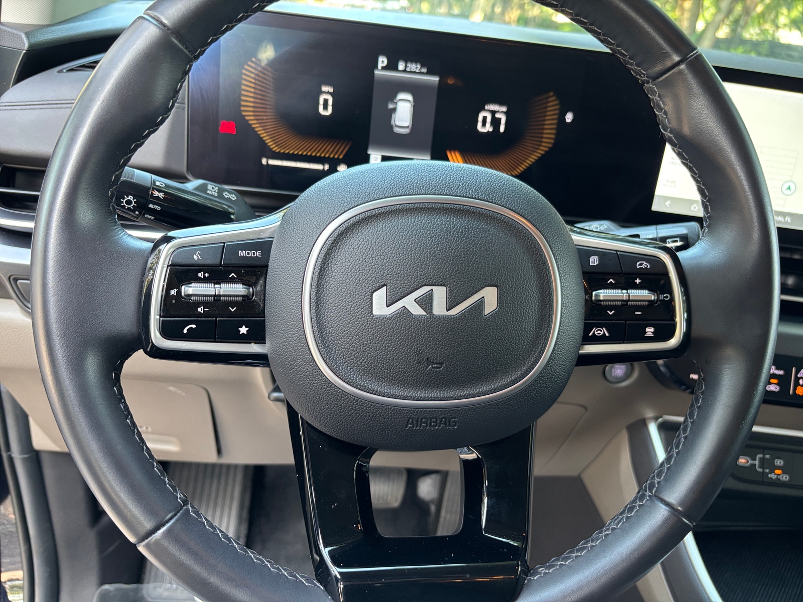 Thumbnail: 2026 Kia Carnival - 5