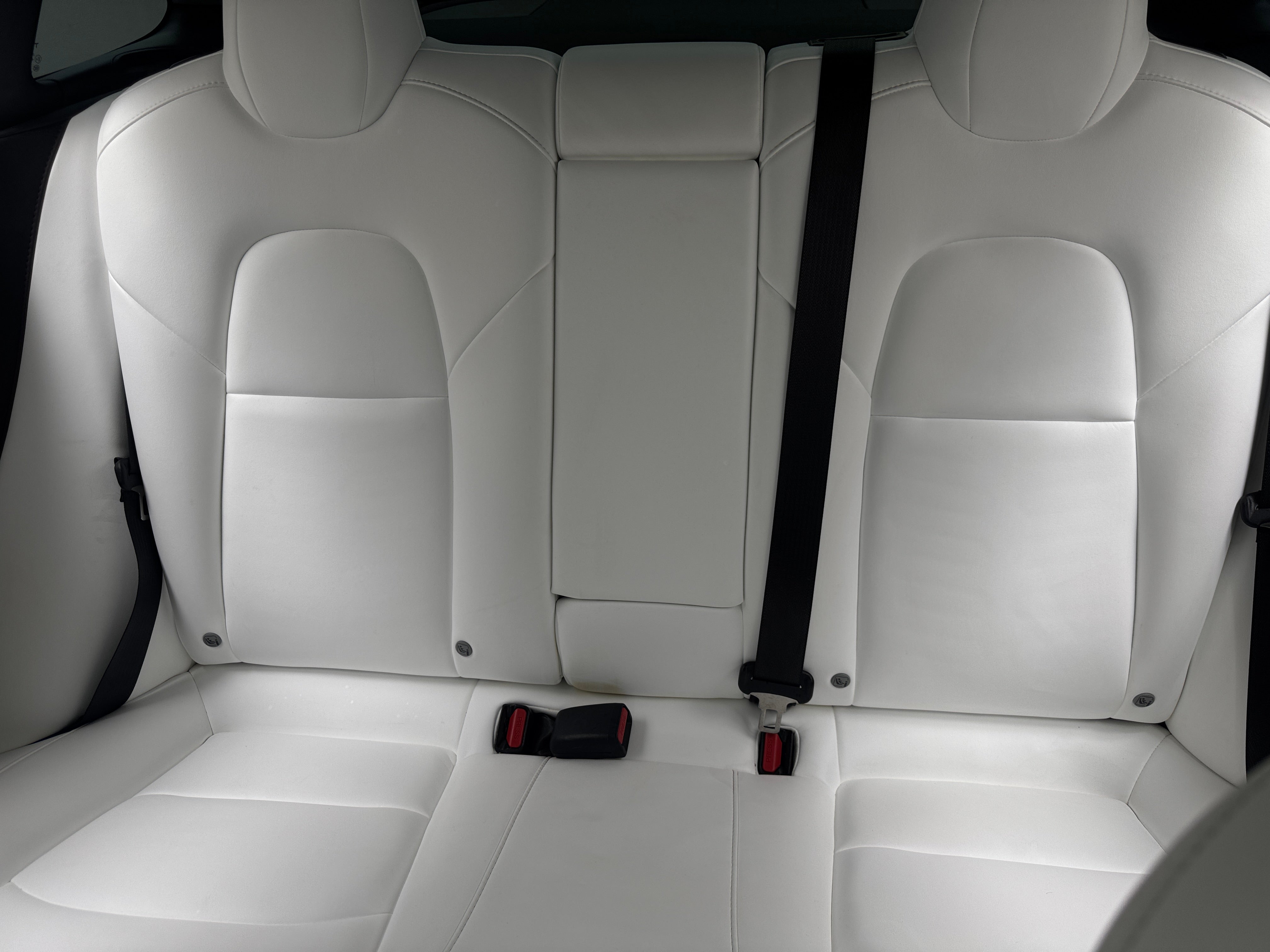 Used 2023 Tesla Model 3 Long Range with VIN 5YJ3E1EB1PF631558 for sale in Oak Creek, WI