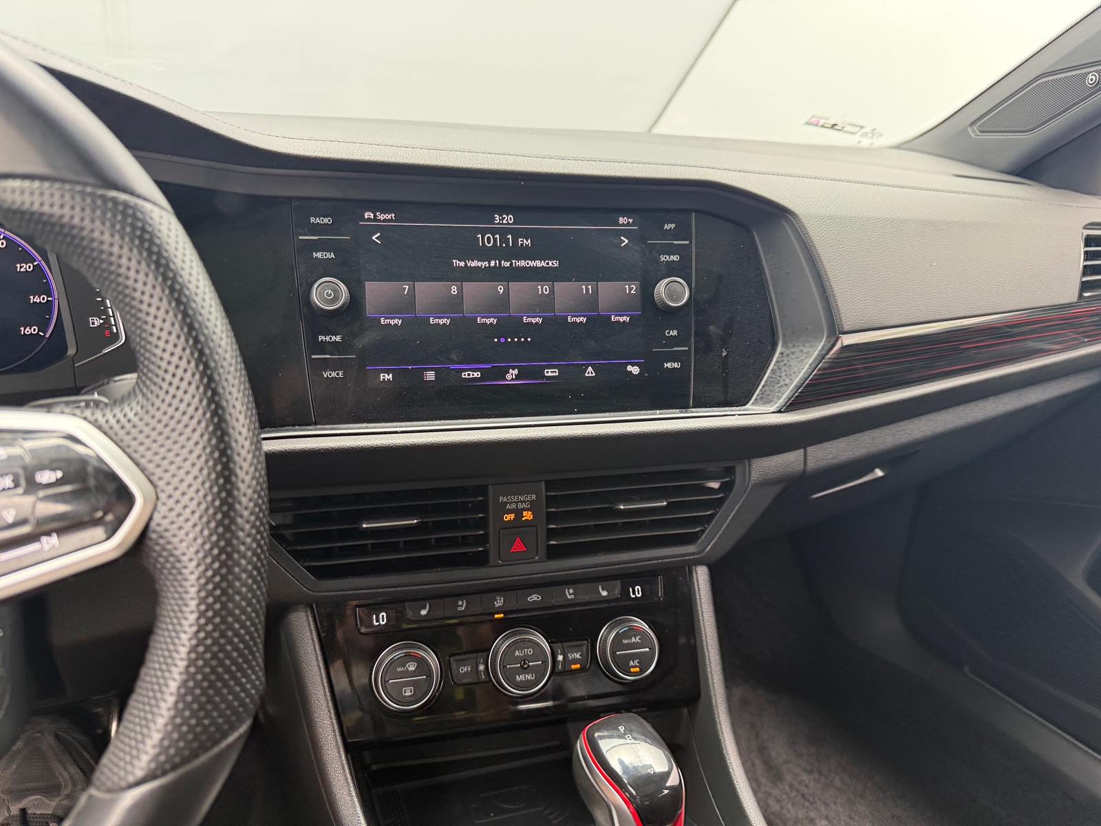 Thumbnail: 2023 Volkswagen Jetta - 3