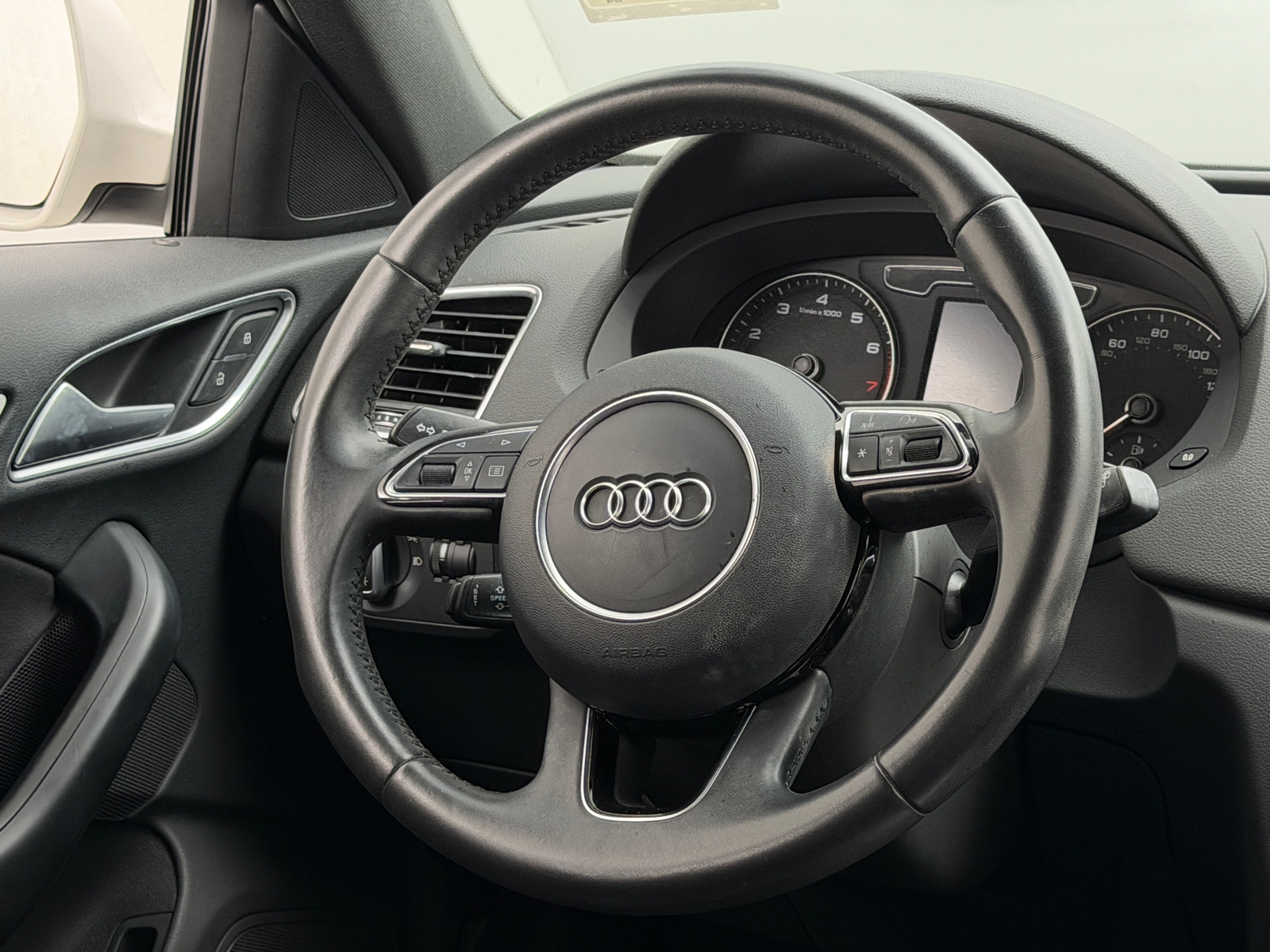 Thumbnail: 2018 Audi Q3 - 4