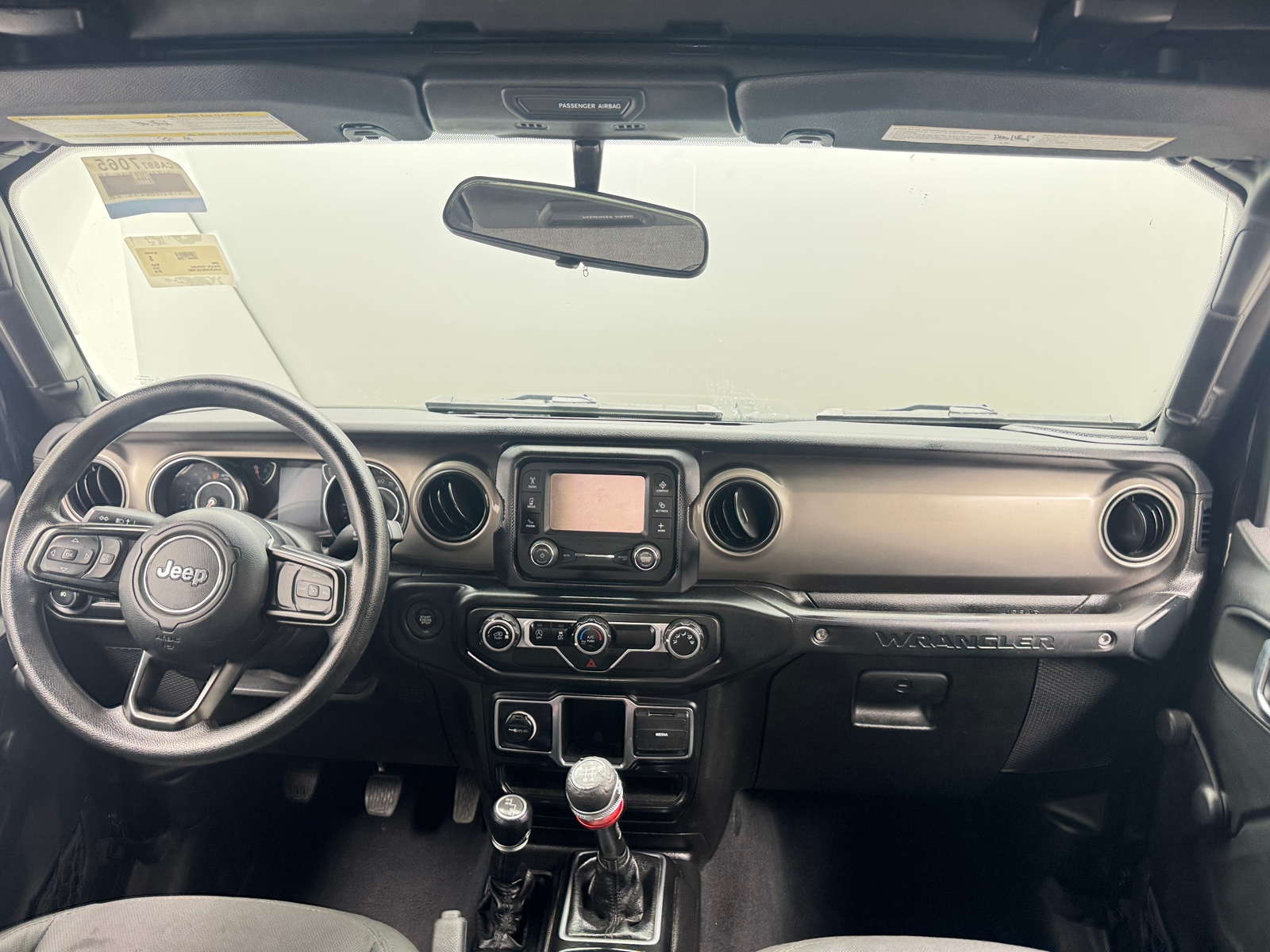 Thumbnail: 2019 Jeep Wrangler - 3
