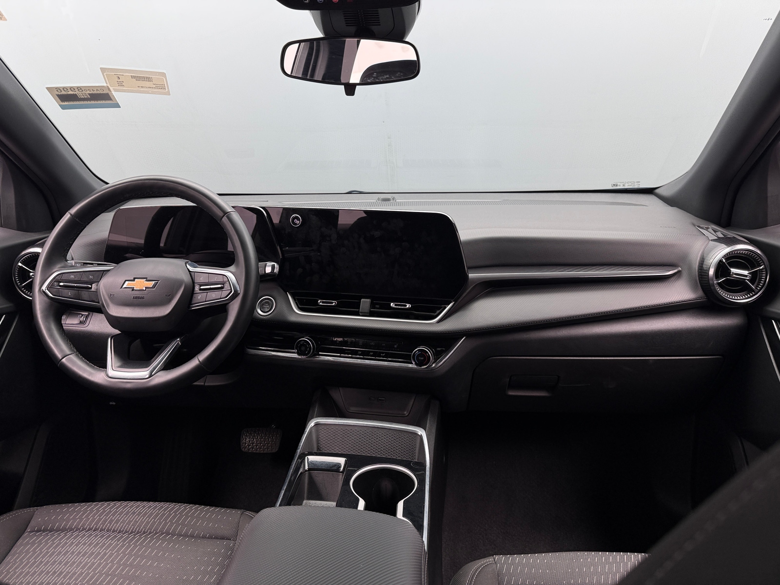 Thumbnail: 2025 Chevrolet Equinox - 3