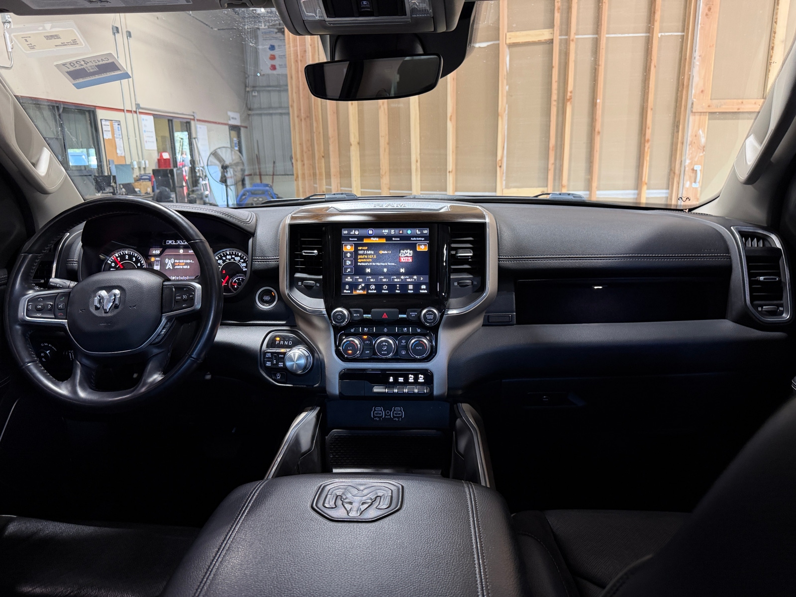 Thumbnail: 2022 RAM 1500 - 2