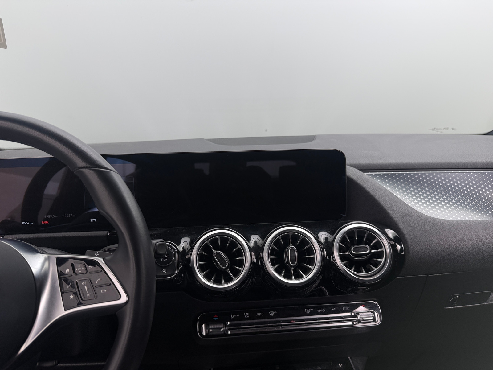 Thumbnail: 2025 Mercedes-Benz GLA - 3