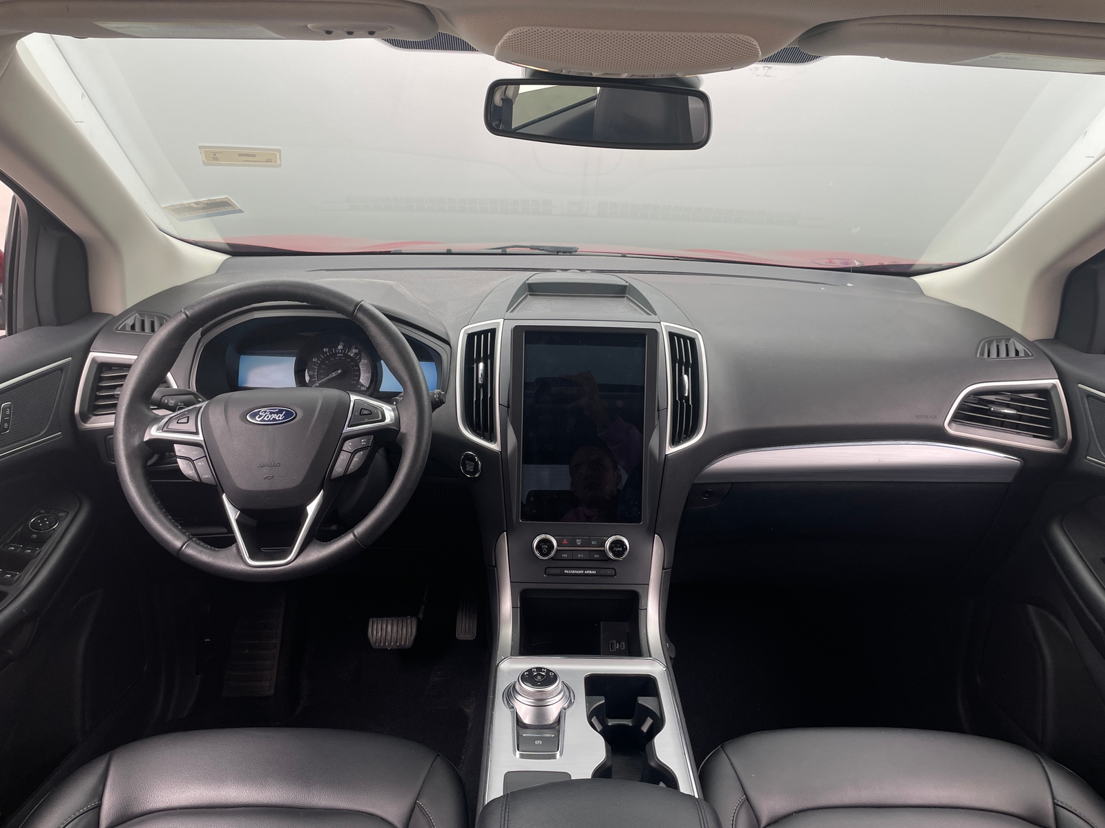 Thumbnail: 2022 Ford Edge - 2