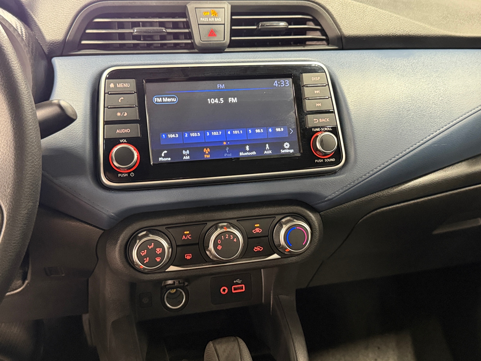 Thumbnail: 2025 Nissan Versa - 4