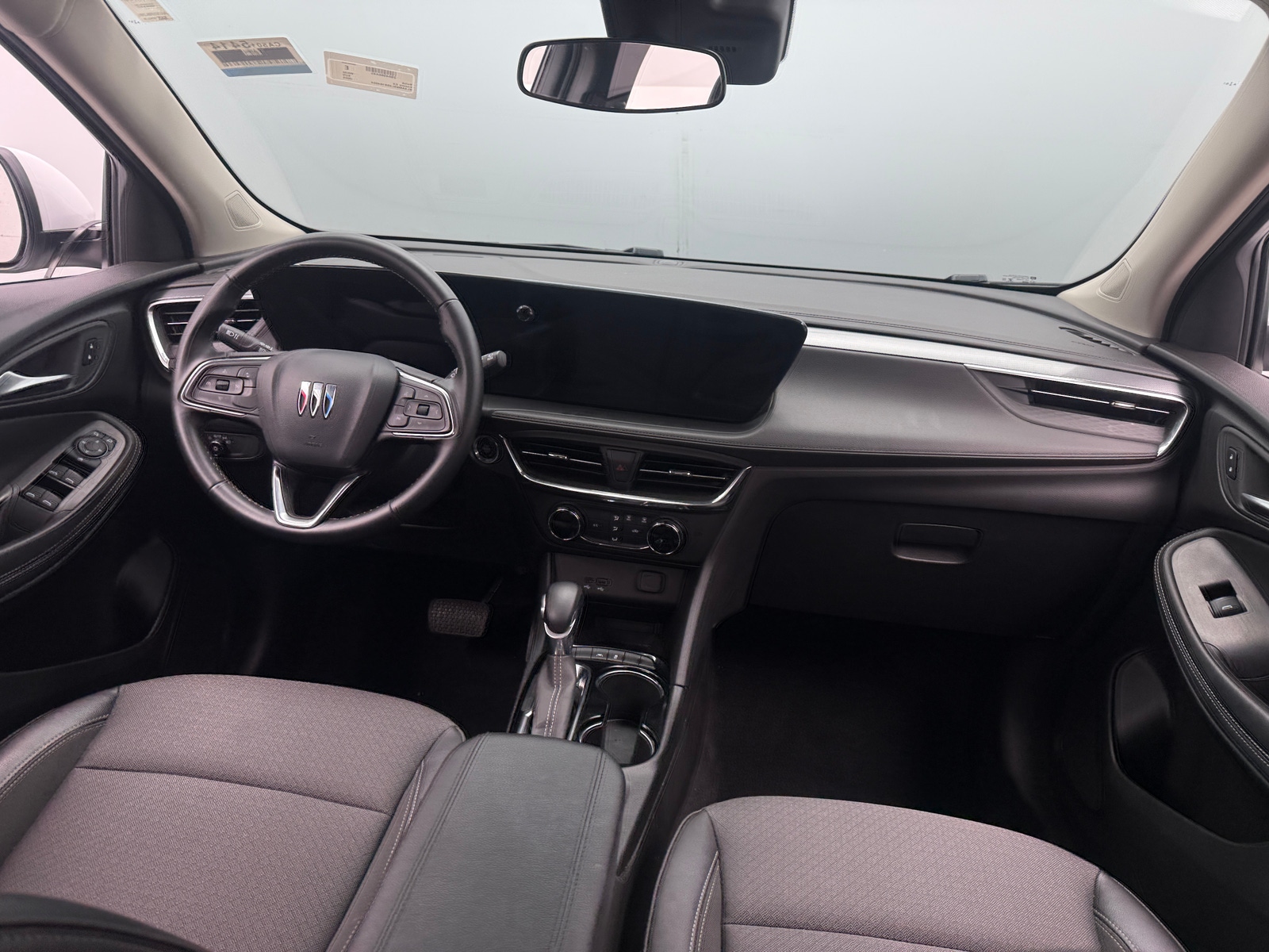 Thumbnail: 2025 Buick Encore GX - 2