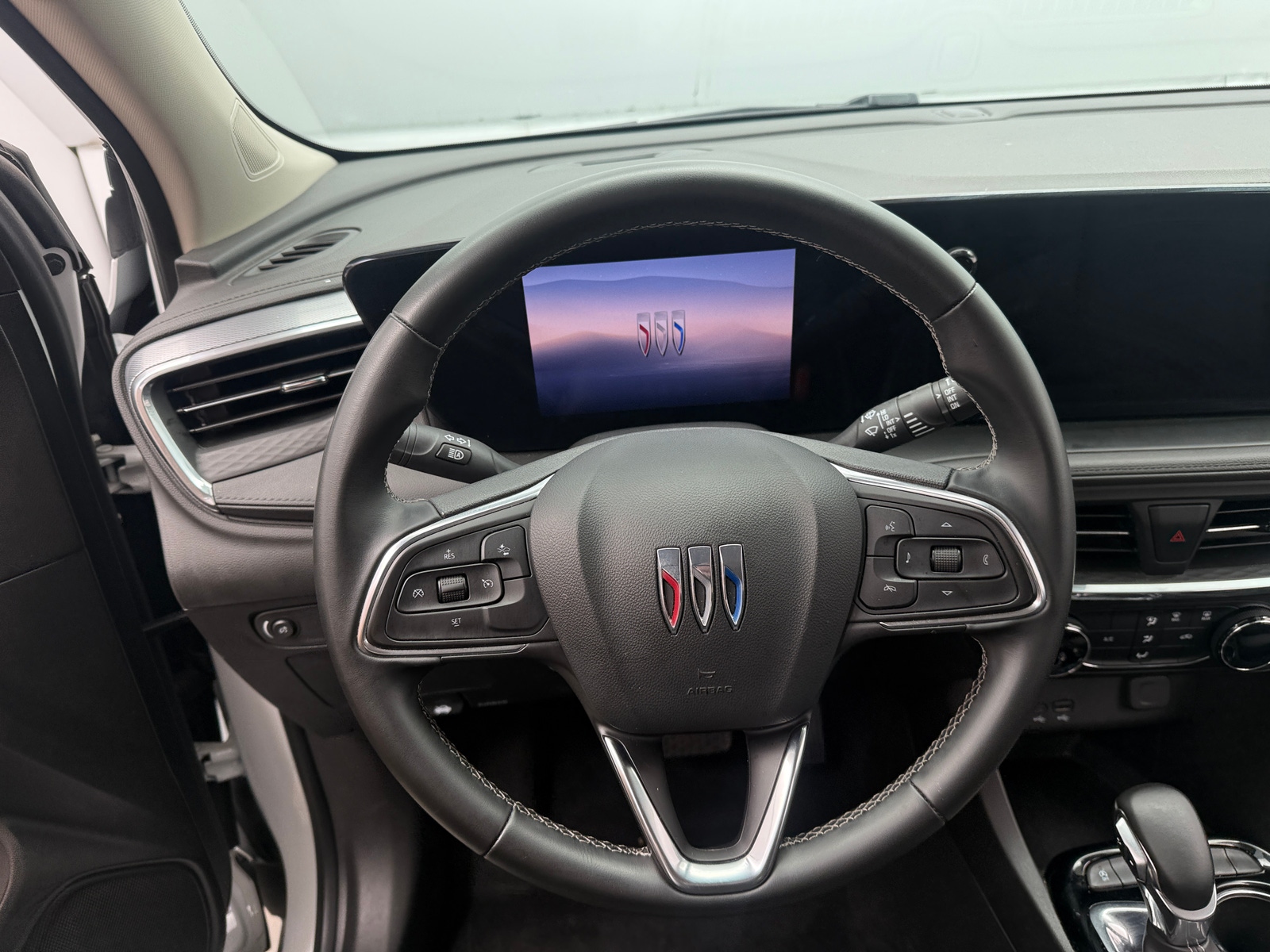 Thumbnail: 2025 Buick Encore GX - 4