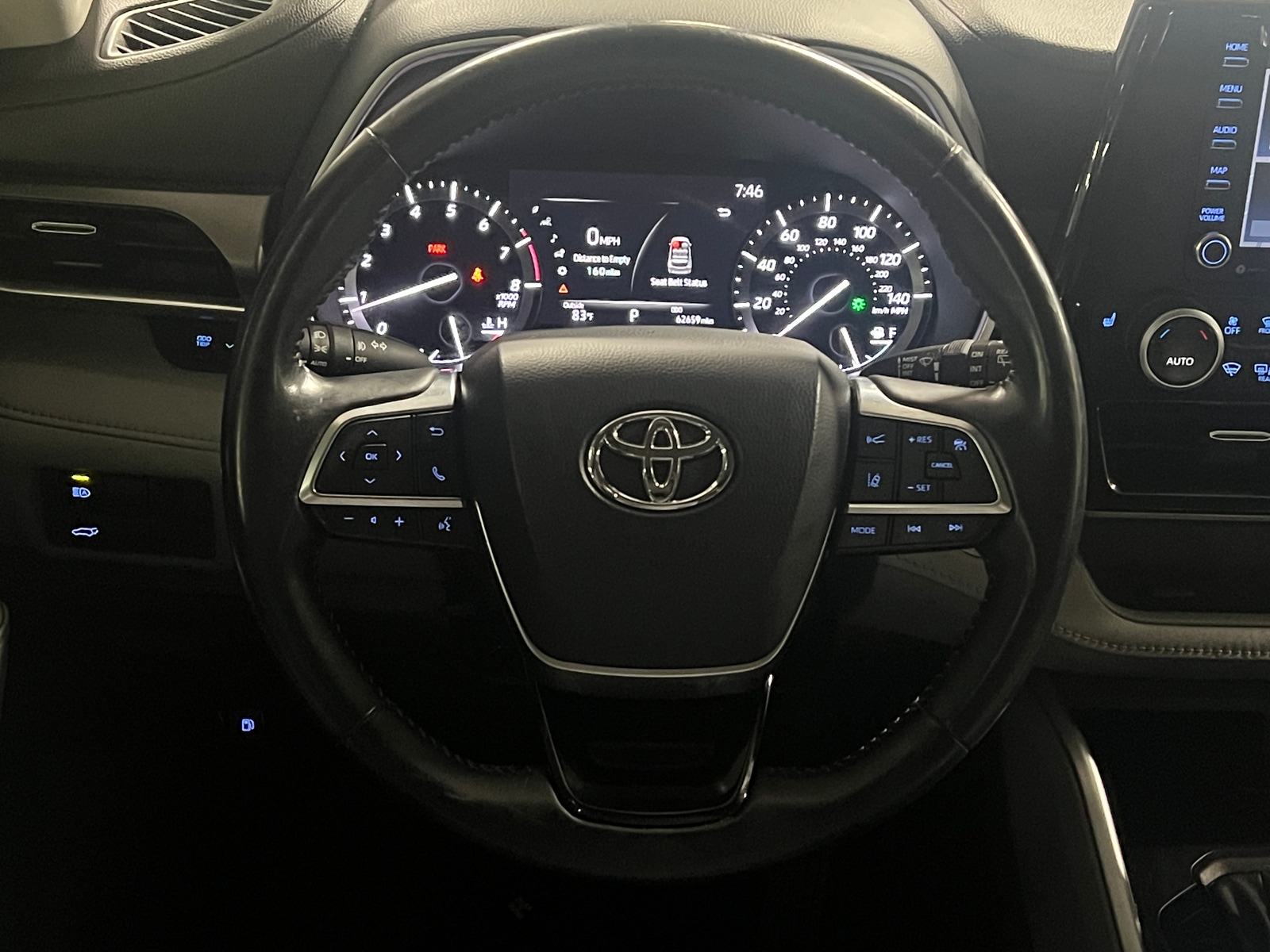 Thumbnail: 2021 Toyota Highlander - 4