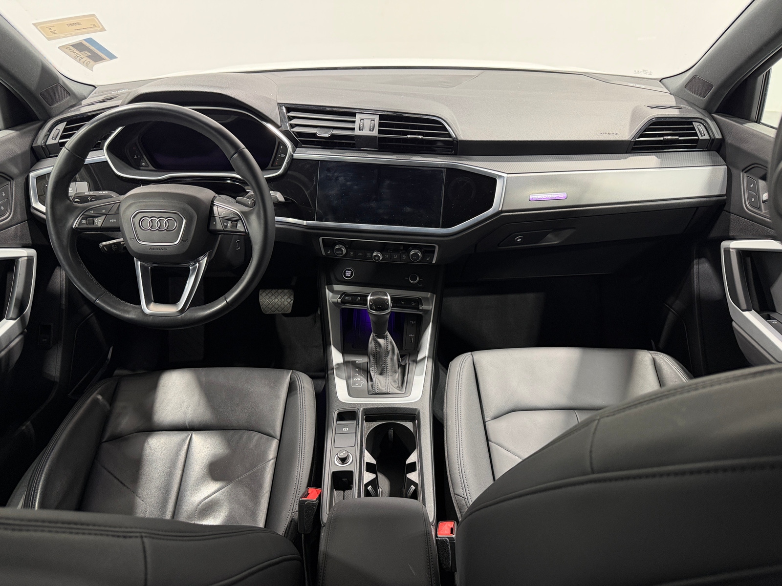 Thumbnail: 2021 Audi Q3 - 2