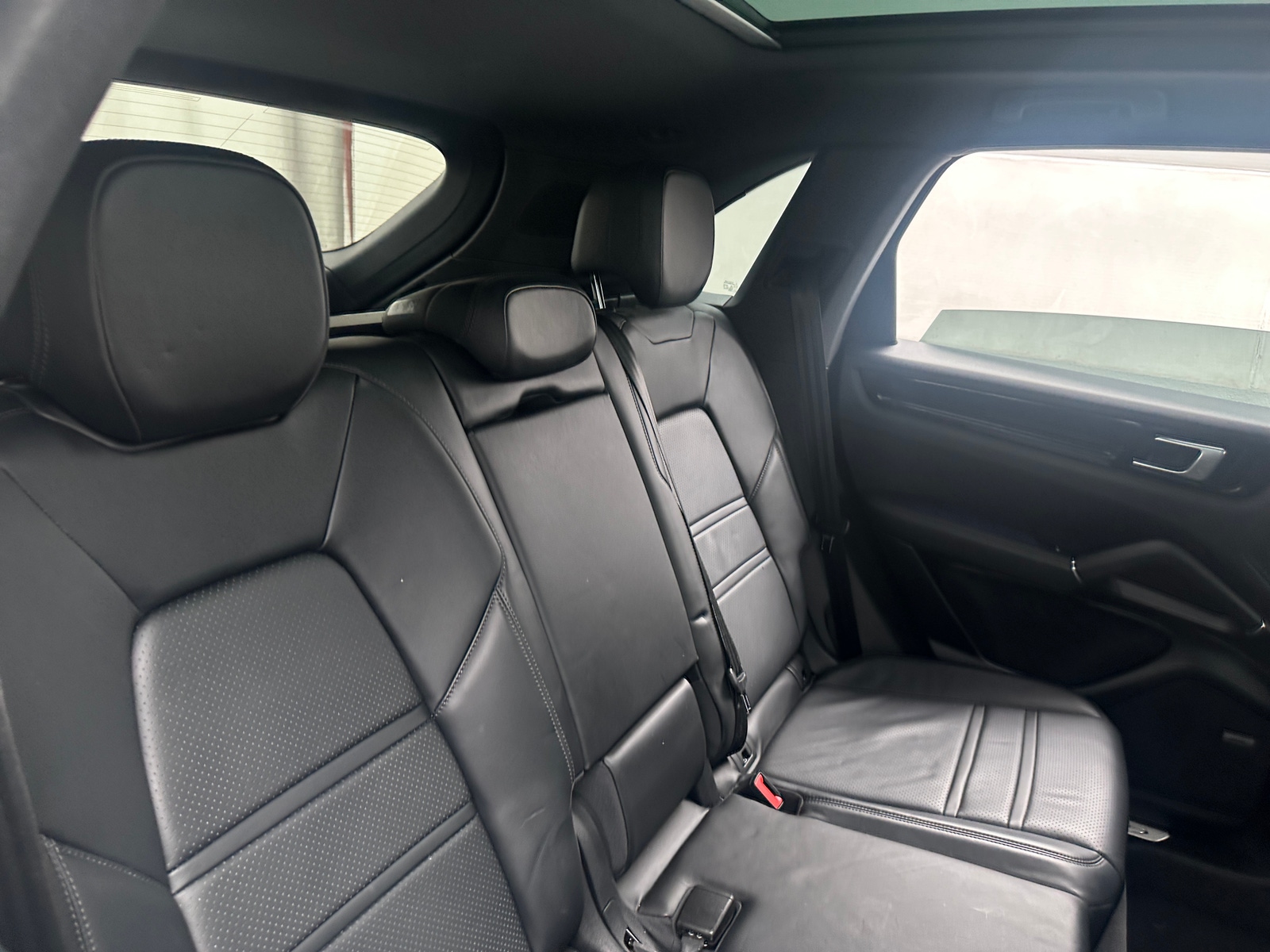 Thumbnail: 2019 Porsche Cayenne - 5
