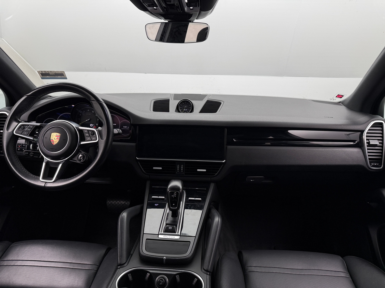 Thumbnail: 2019 Porsche Cayenne - 2