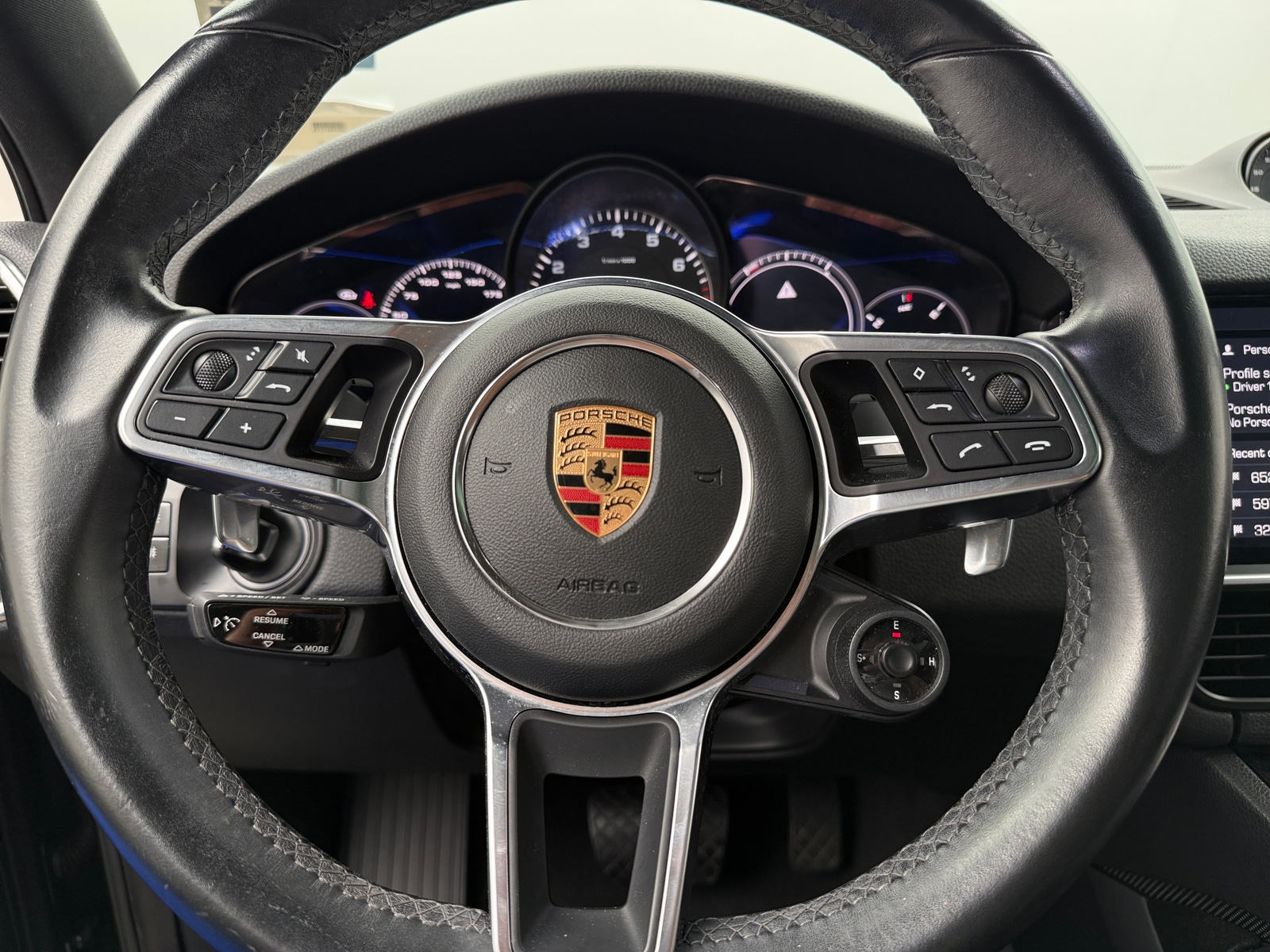 Thumbnail: 2019 Porsche Cayenne - 4