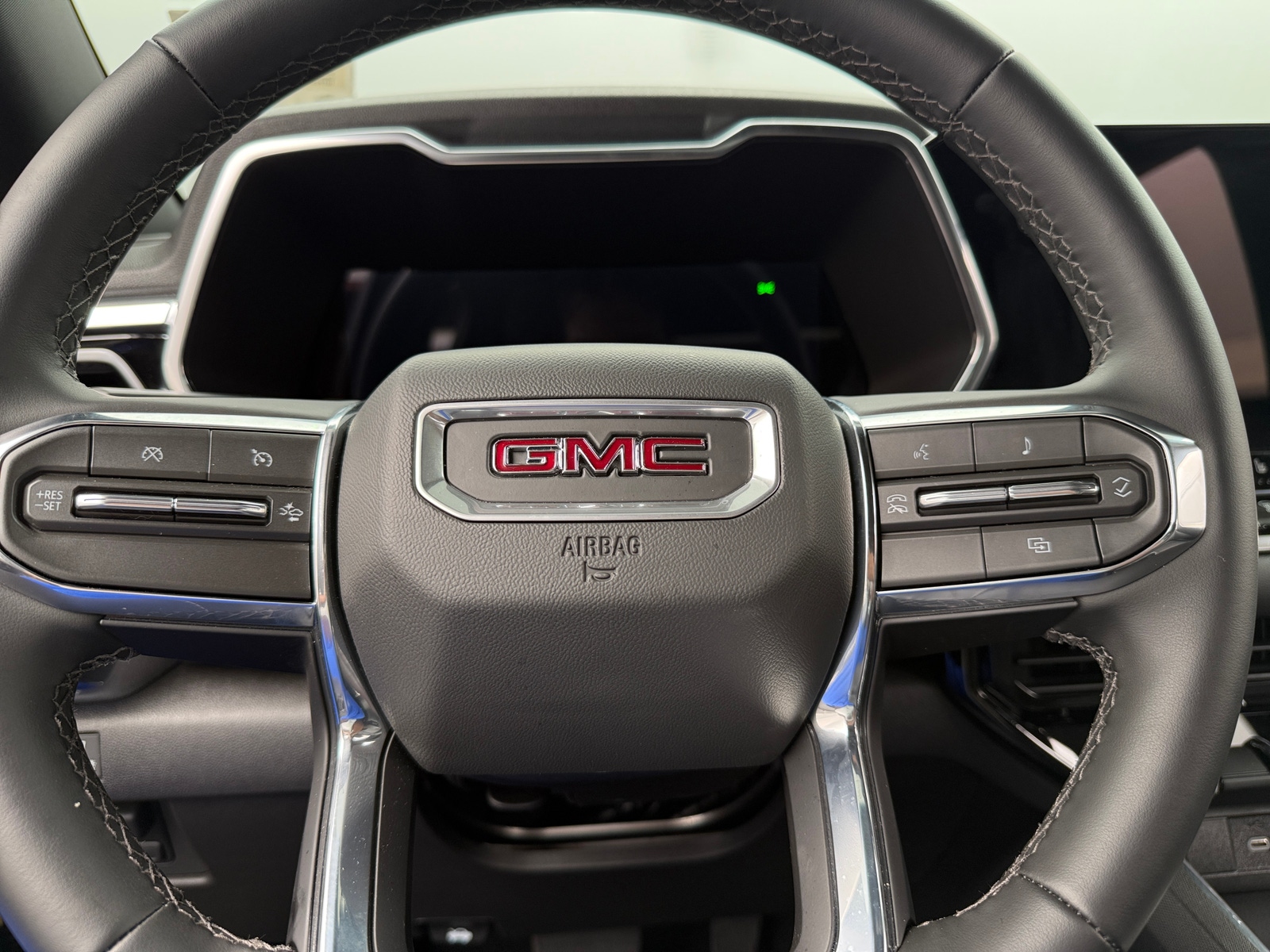 Thumbnail: 2026 GMC Canyon - 5