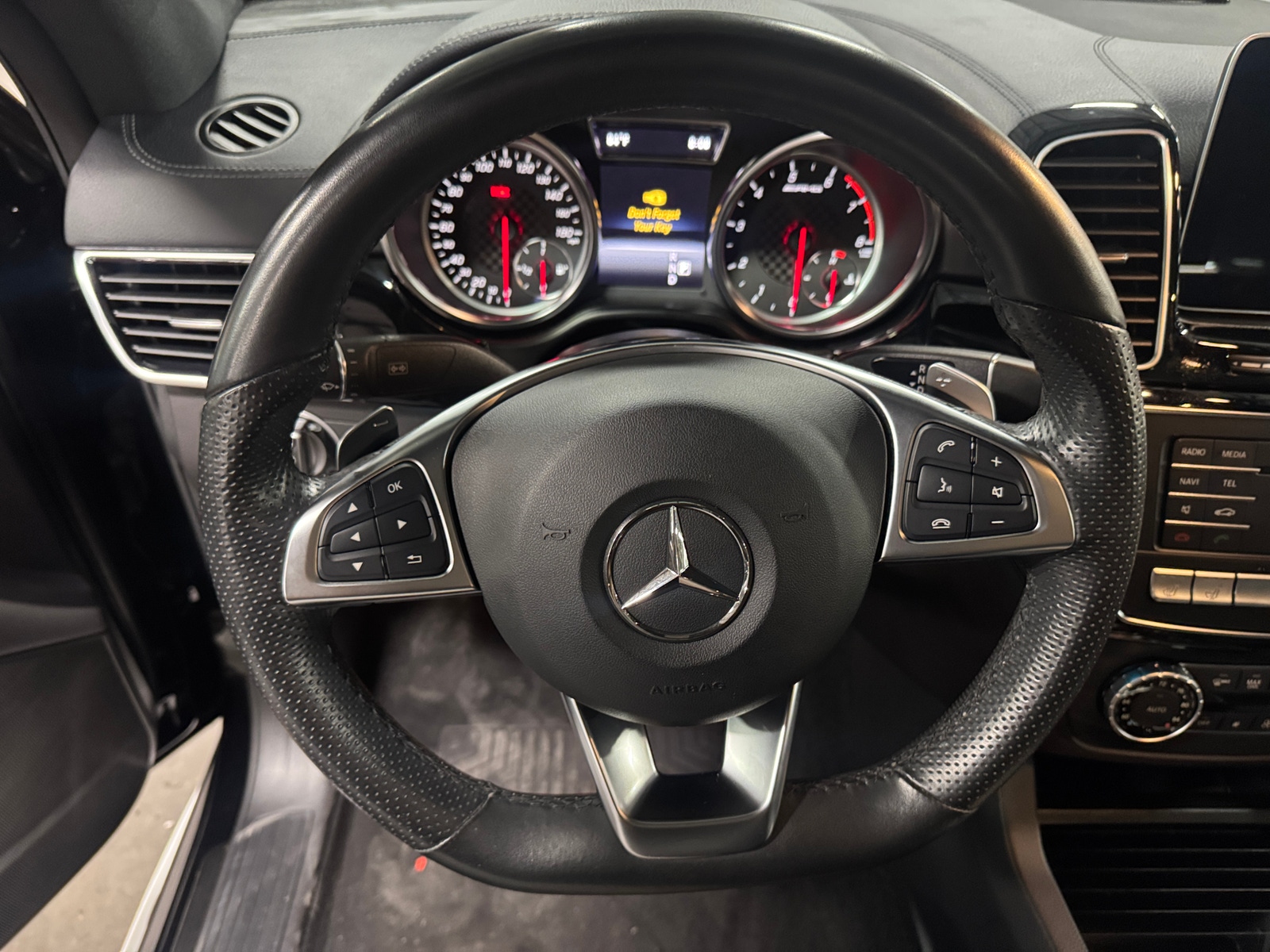 Thumbnail: 2019 Mercedes-Benz GLE - 4