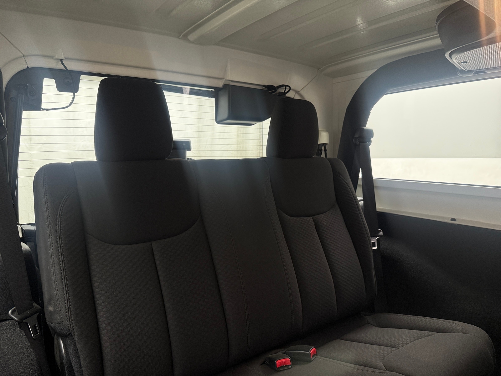 Thumbnail: 2016 Jeep Wrangler - 6