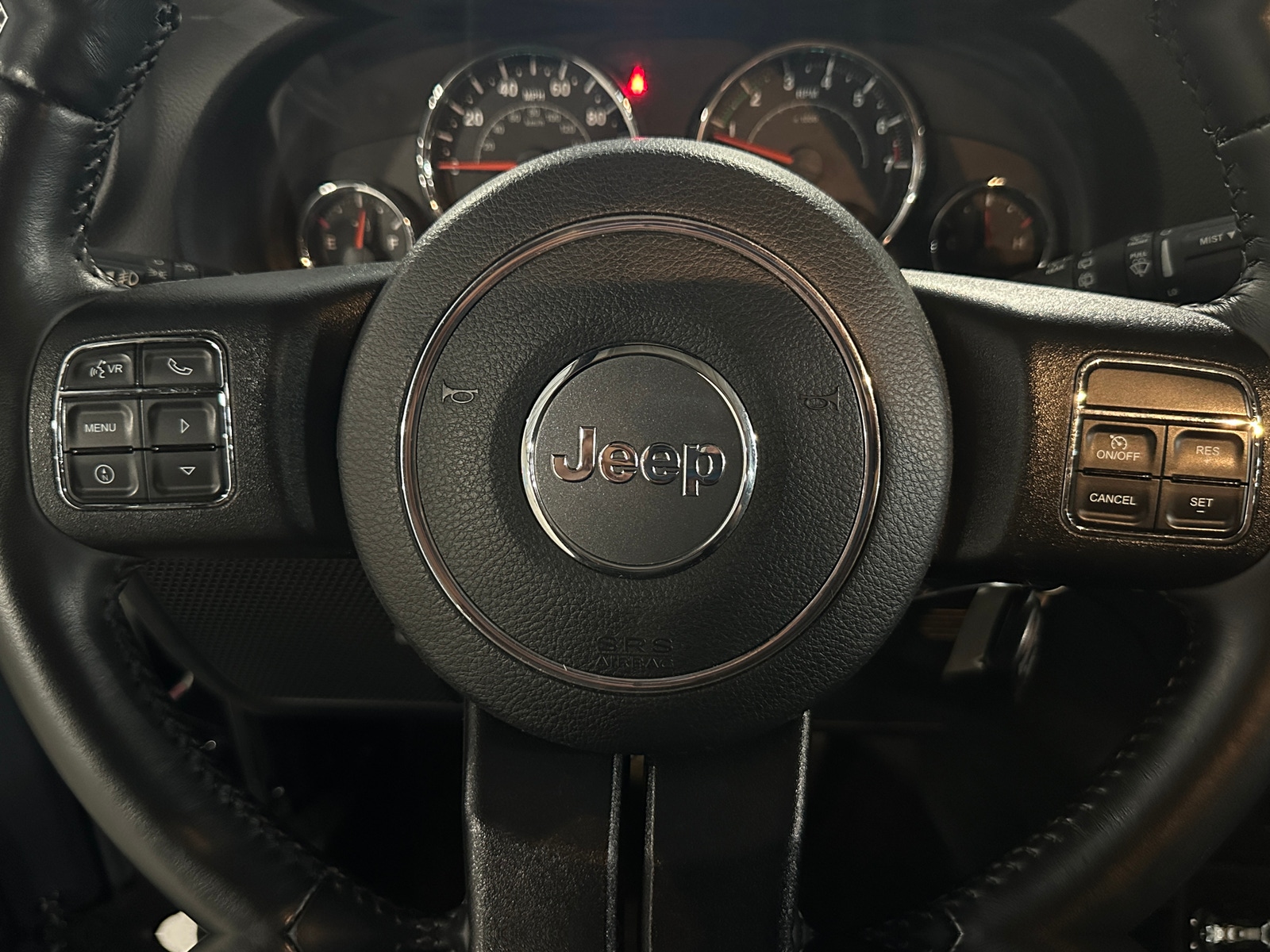 Thumbnail: 2016 Jeep Wrangler - 5