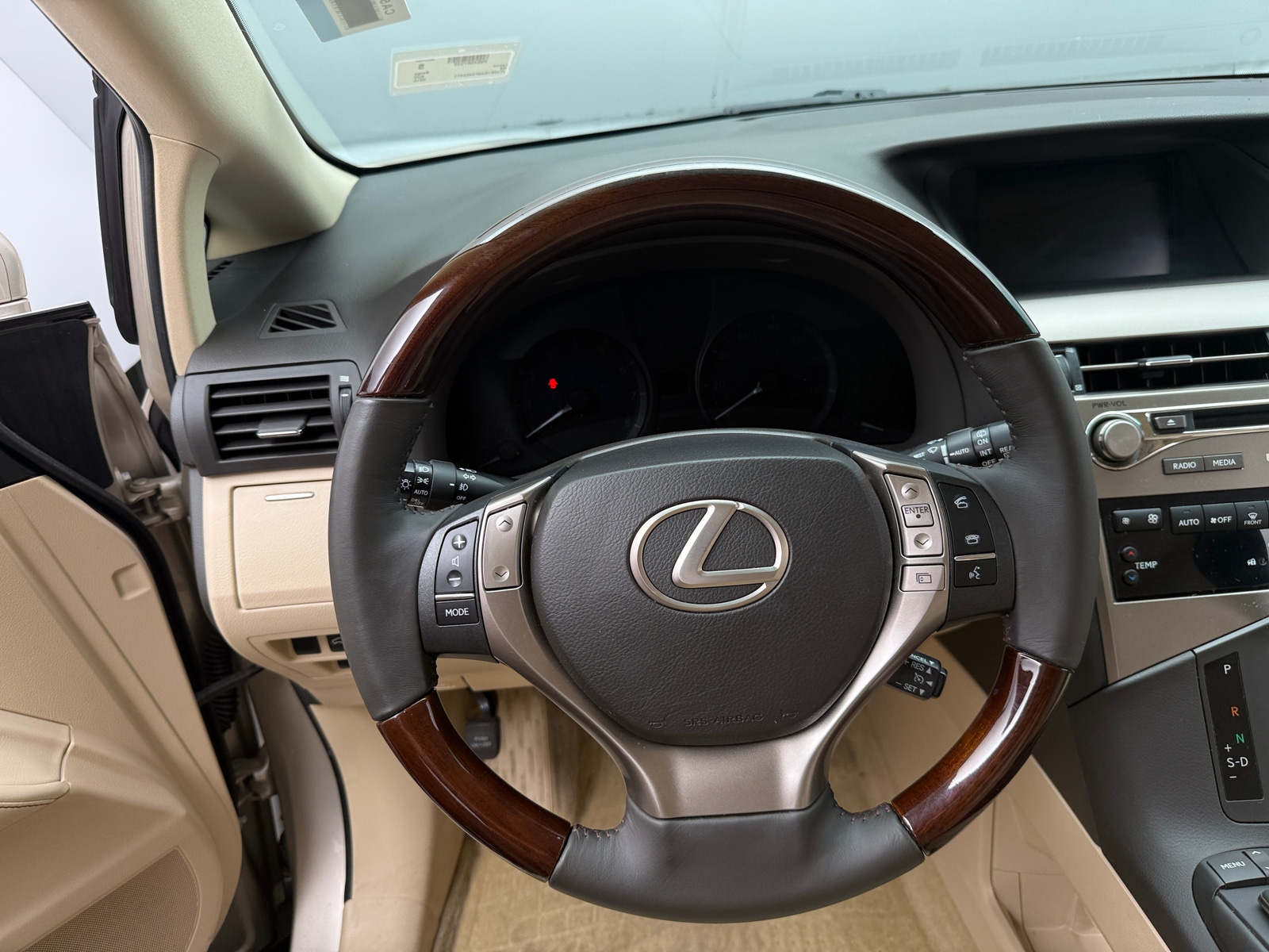 Thumbnail: 2015 Lexus RX - 5
