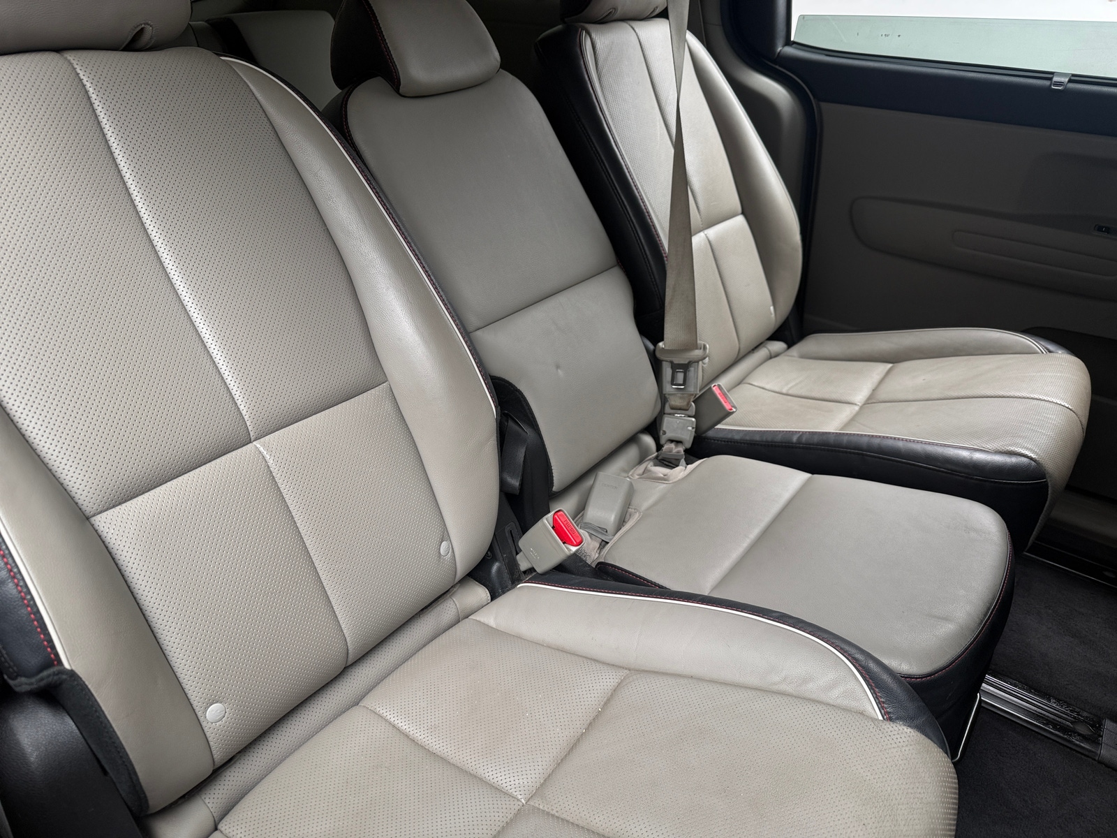 Thumbnail: 2021 Kia Sedona - 5