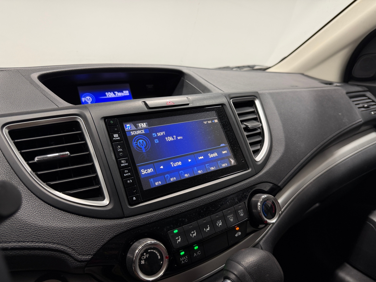 Thumbnail: 2016 Honda CR-V - 4