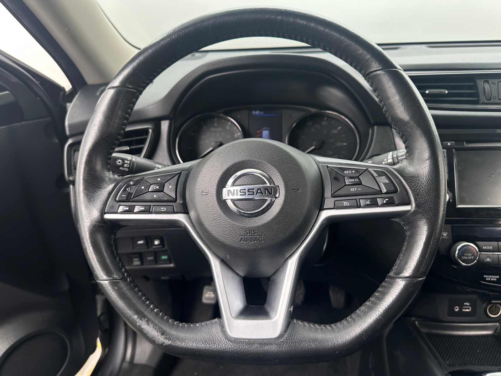 Thumbnail: 2018 Nissan Rogue - 5