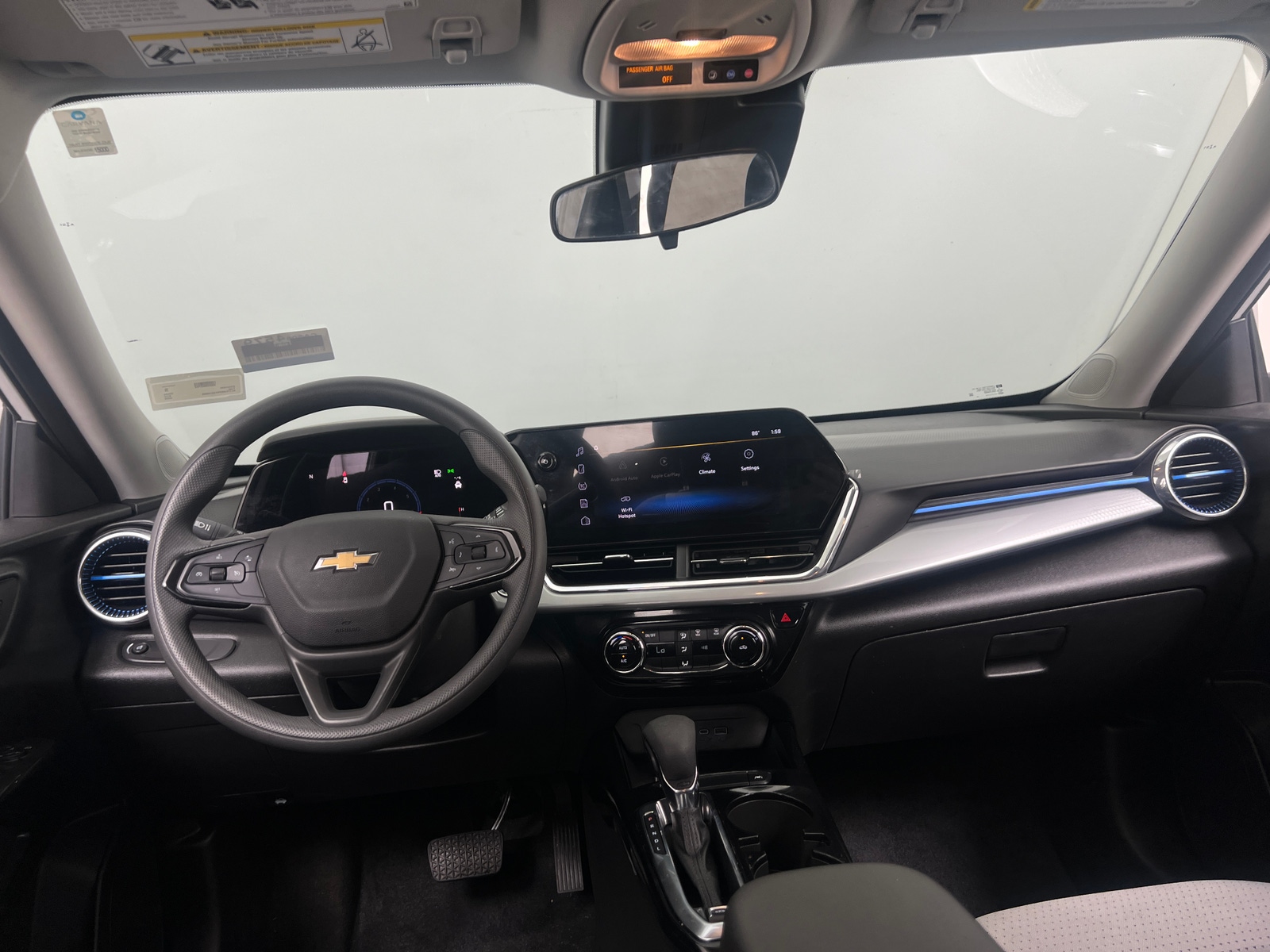 Thumbnail: 2026 Chevrolet Trax - 3