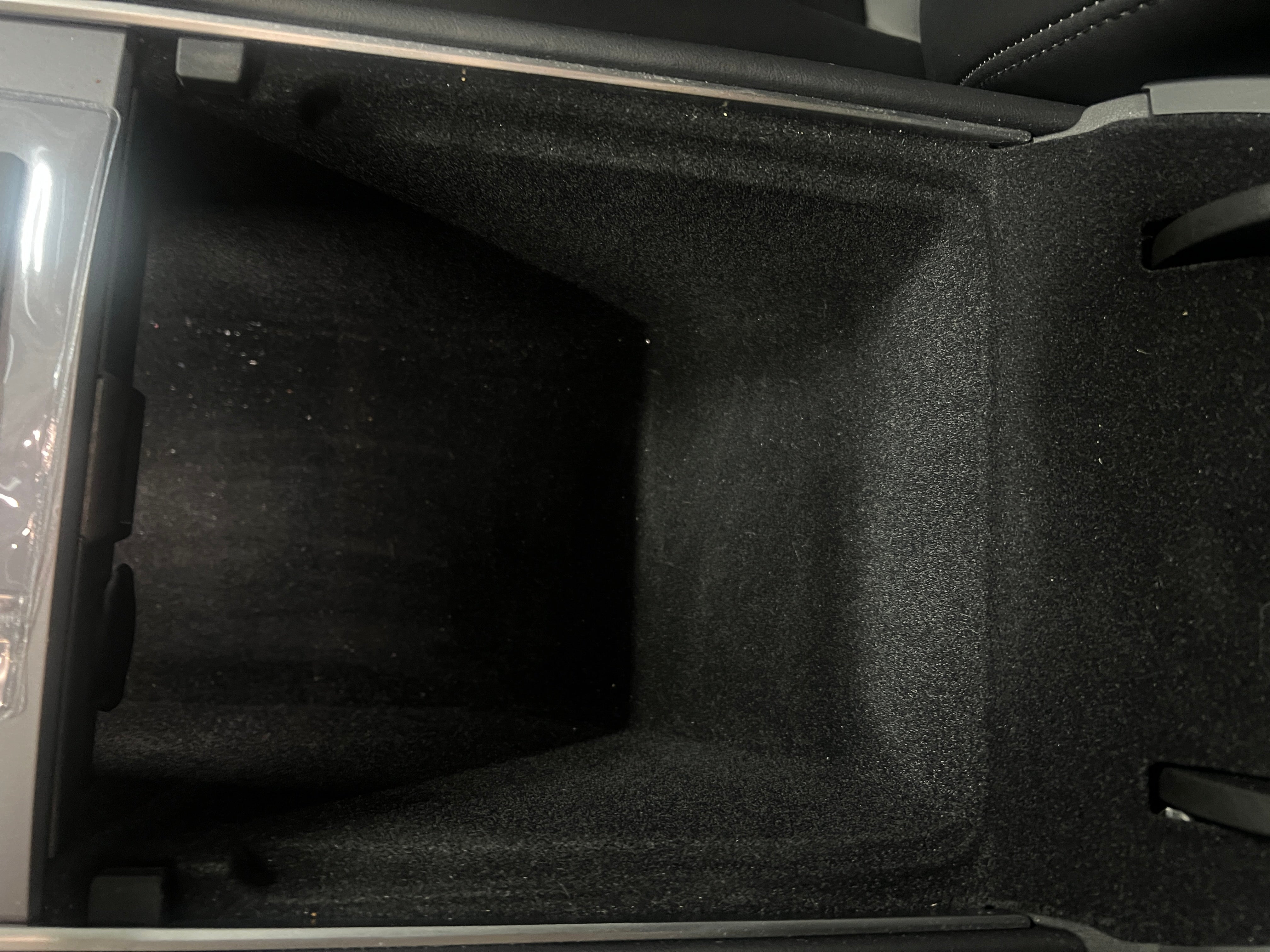 2024 Tesla Model Y Long Range - Photo 13