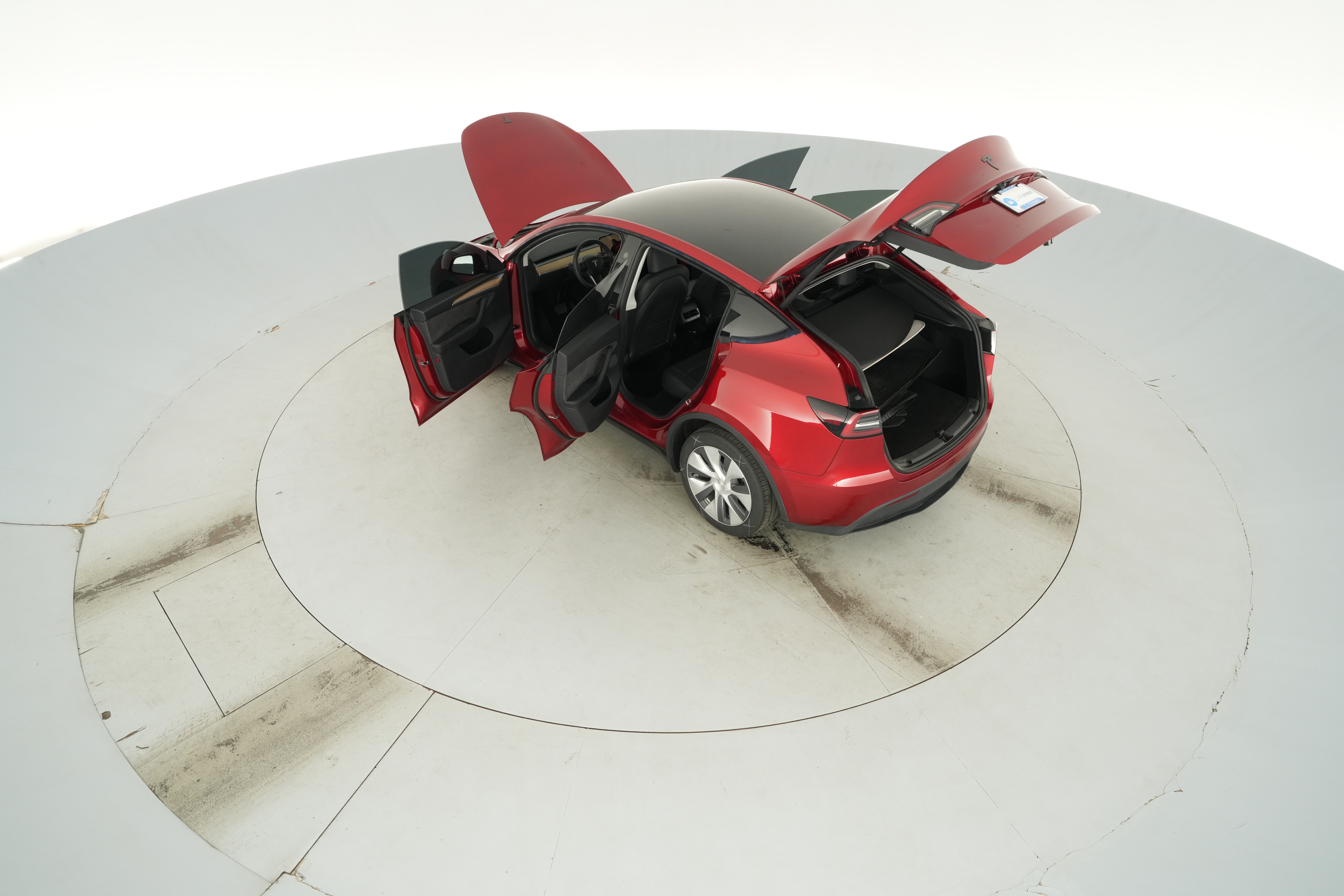 2024 Tesla Model Y Long Range - Photo 47