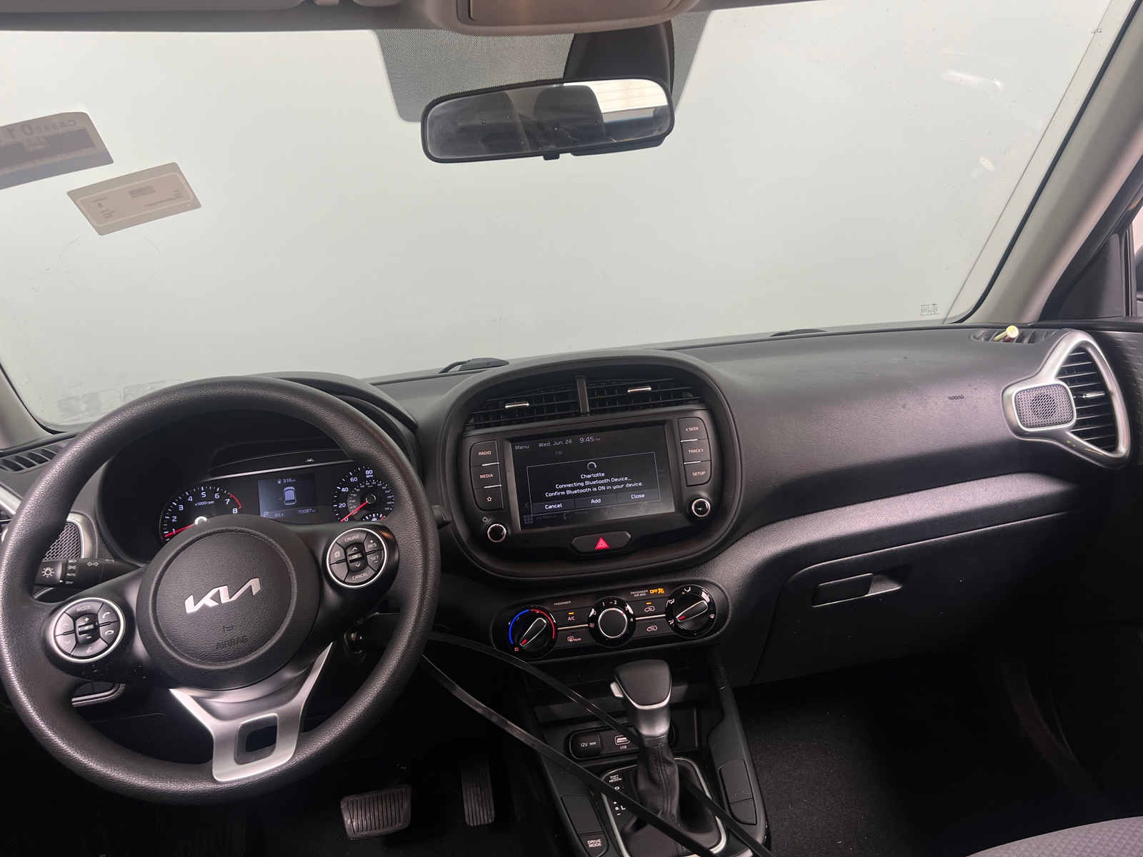 Thumbnail: 2022 Kia Soul - 3