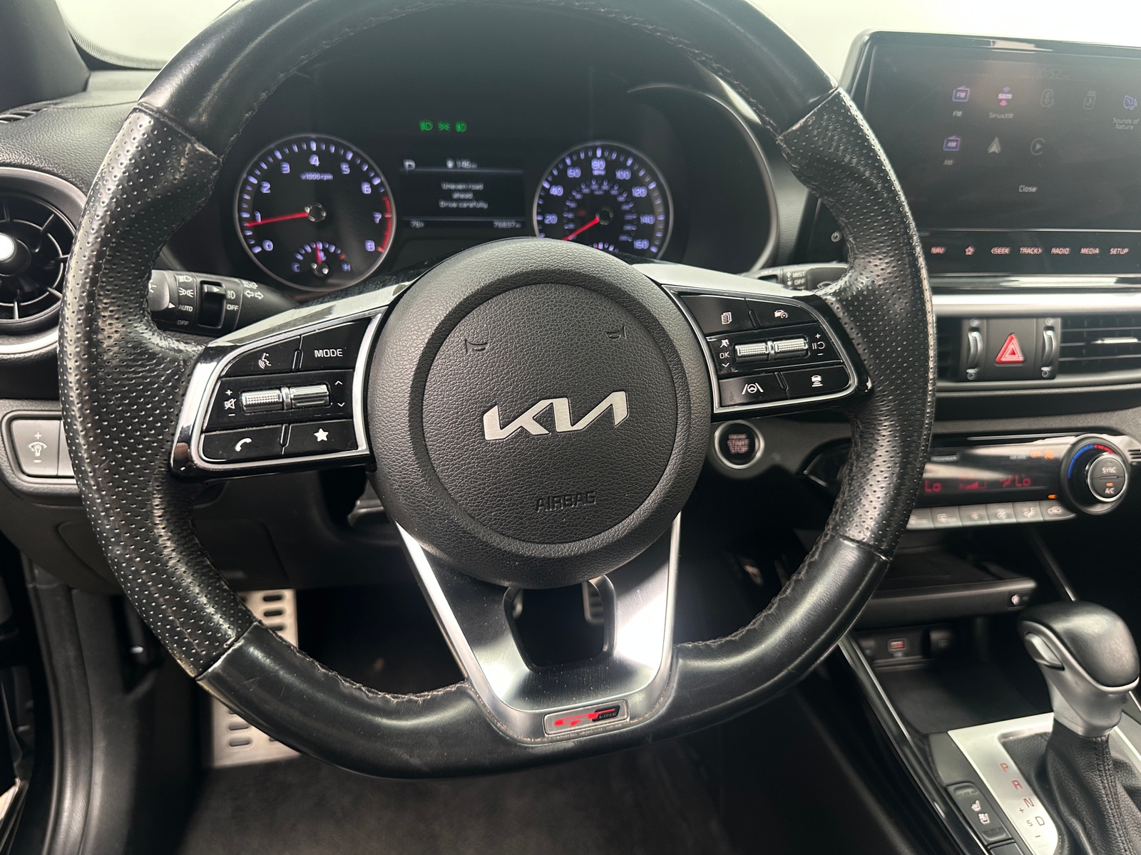 Thumbnail: 2022 Kia Forte - 5