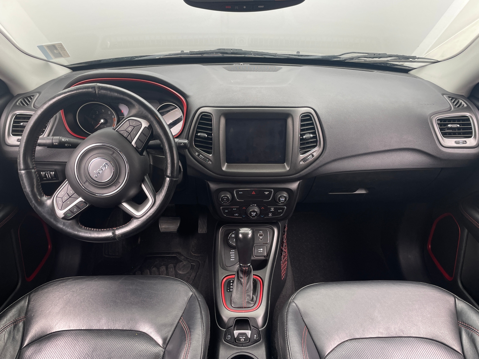 Thumbnail: 2018 Jeep Compass - 3
