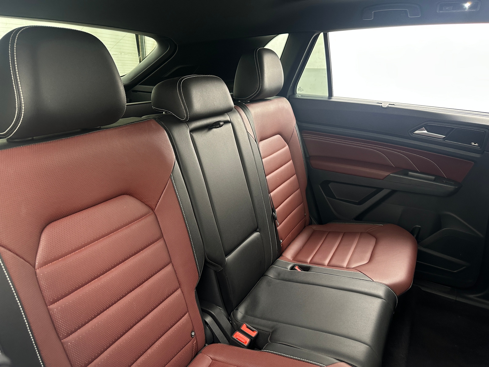 Thumbnail: 2023 Volkswagen Atlas - 5