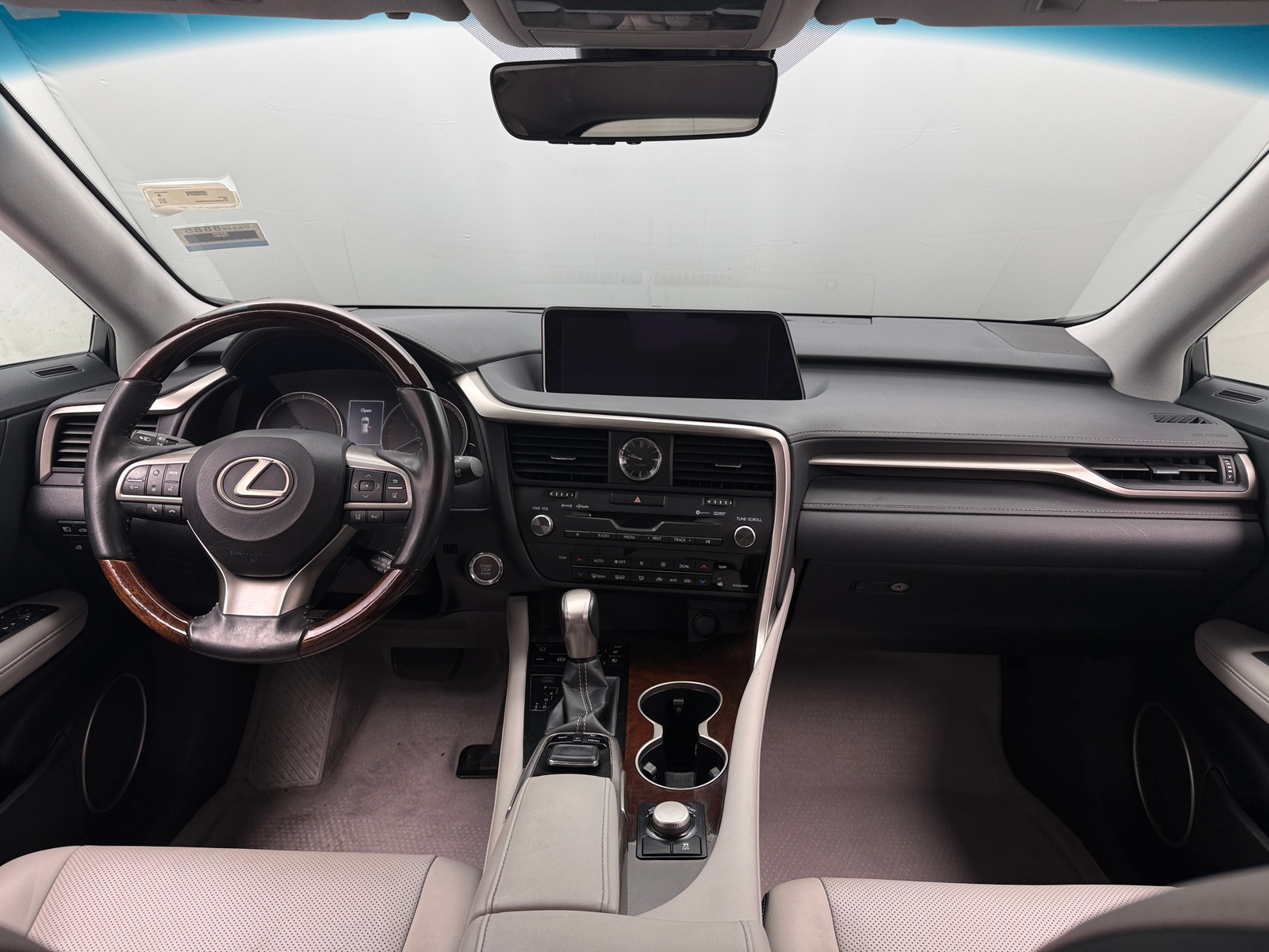 Thumbnail: 2018 Lexus RX - 2