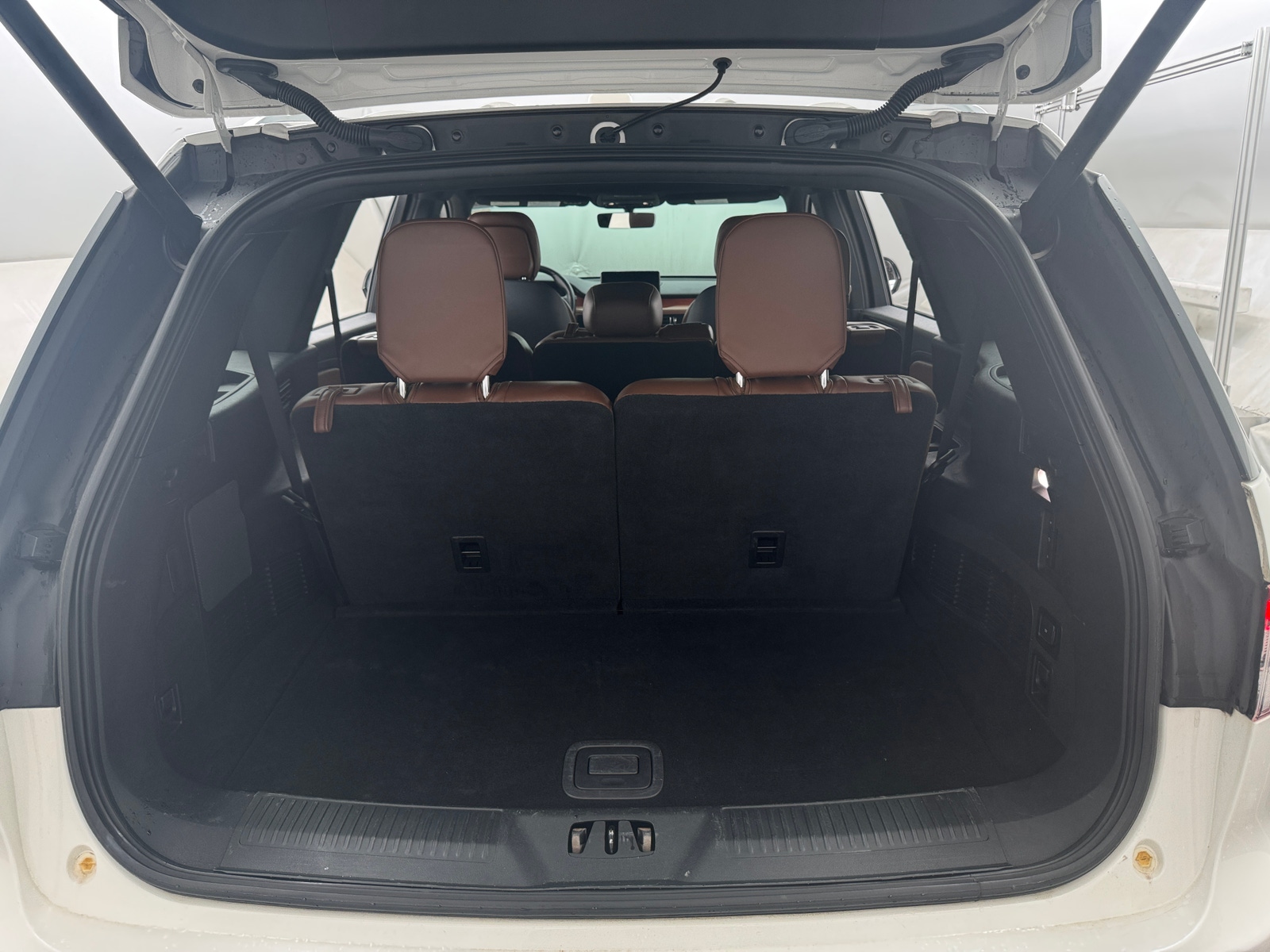 Thumbnail: 2020 Lincoln Aviator - 6