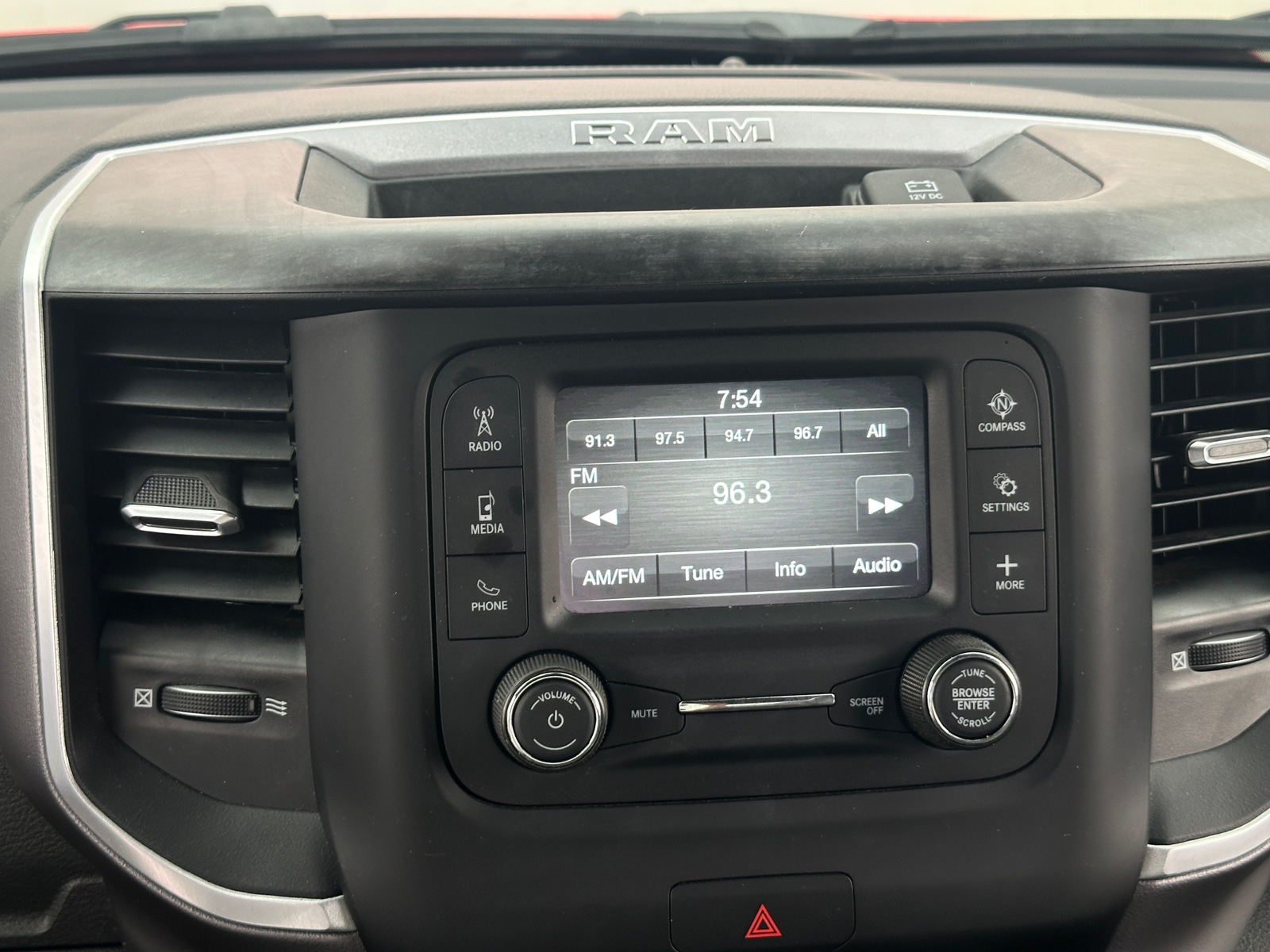 Thumbnail: 2022 RAM 1500 - 4