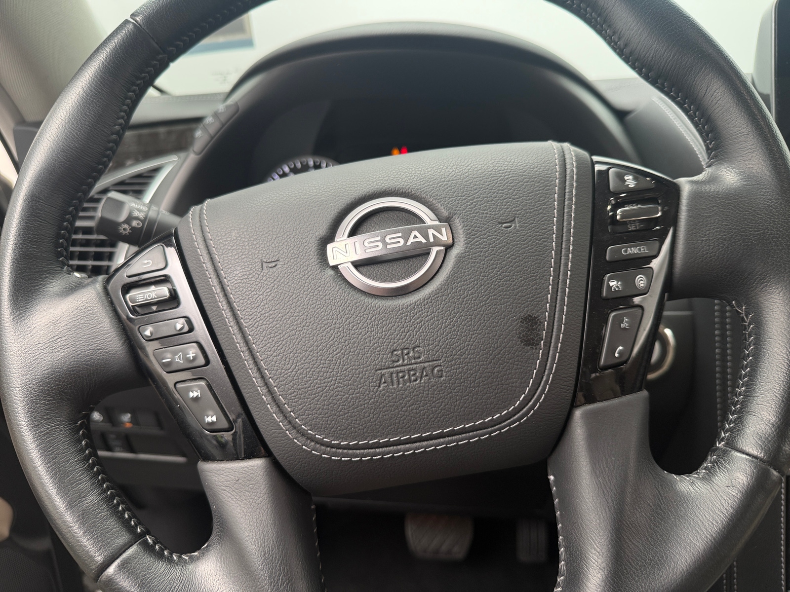 Thumbnail: 2022 Nissan Armada - 4