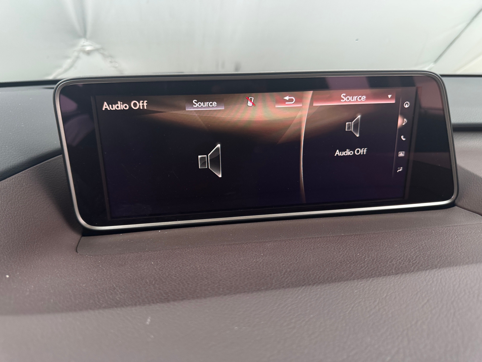 Thumbnail: 2019 Lexus RX - 3