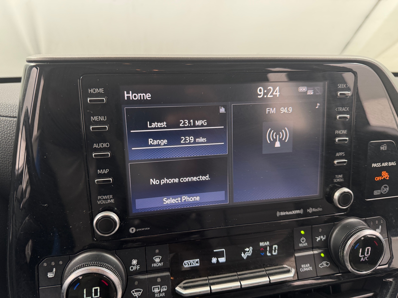 Thumbnail: 2020 Toyota Highlander - 3