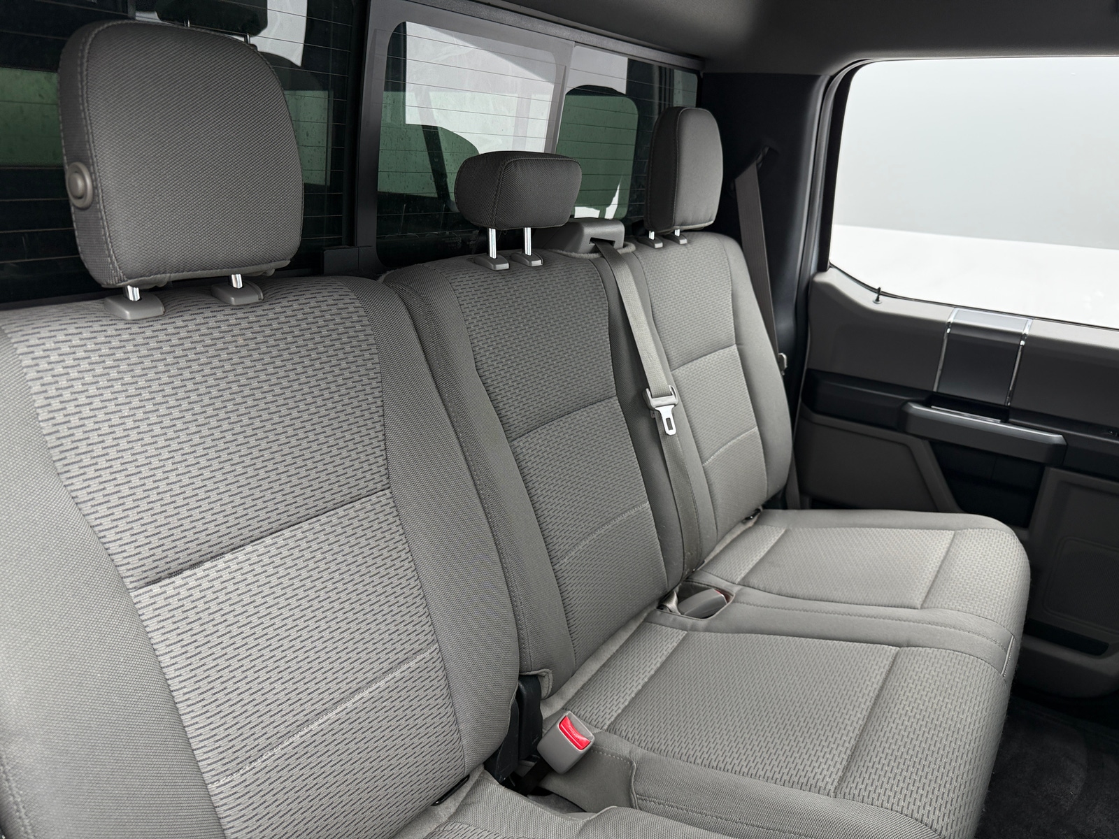 Thumbnail: 2016 Ford Econoline - 6