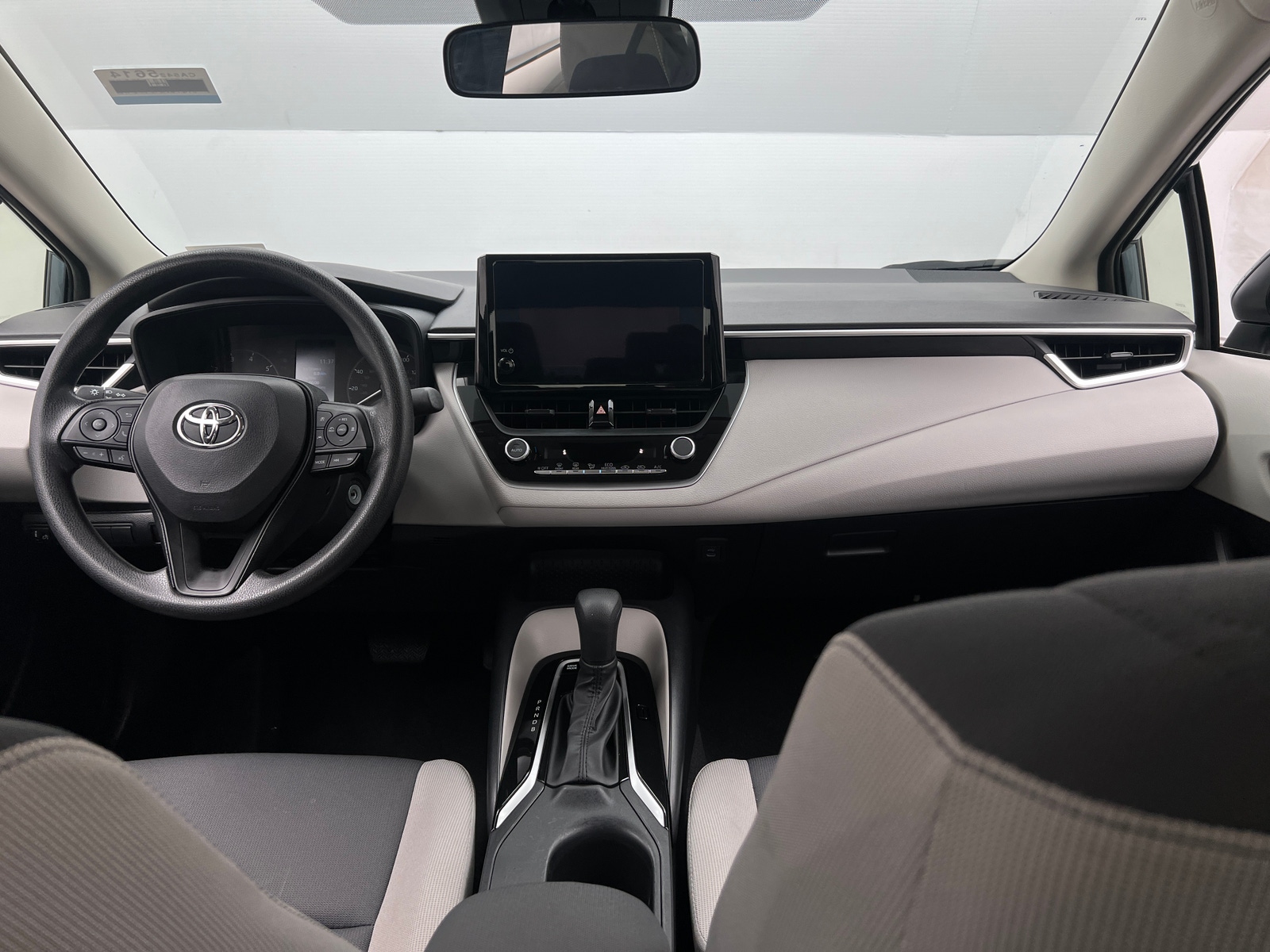 Thumbnail: 2025 Toyota Corolla - 3