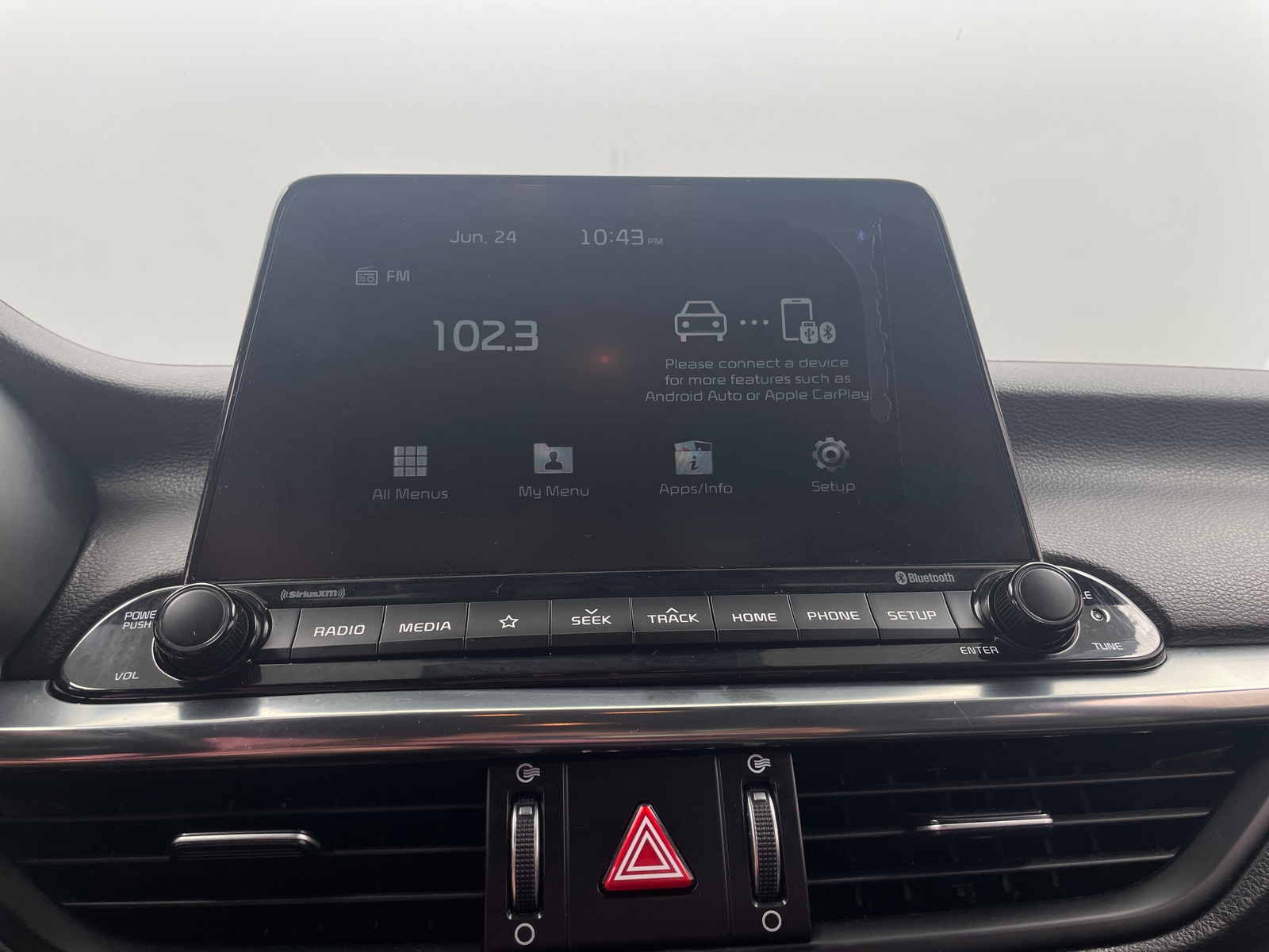Thumbnail: 2020 Kia Forte - 3