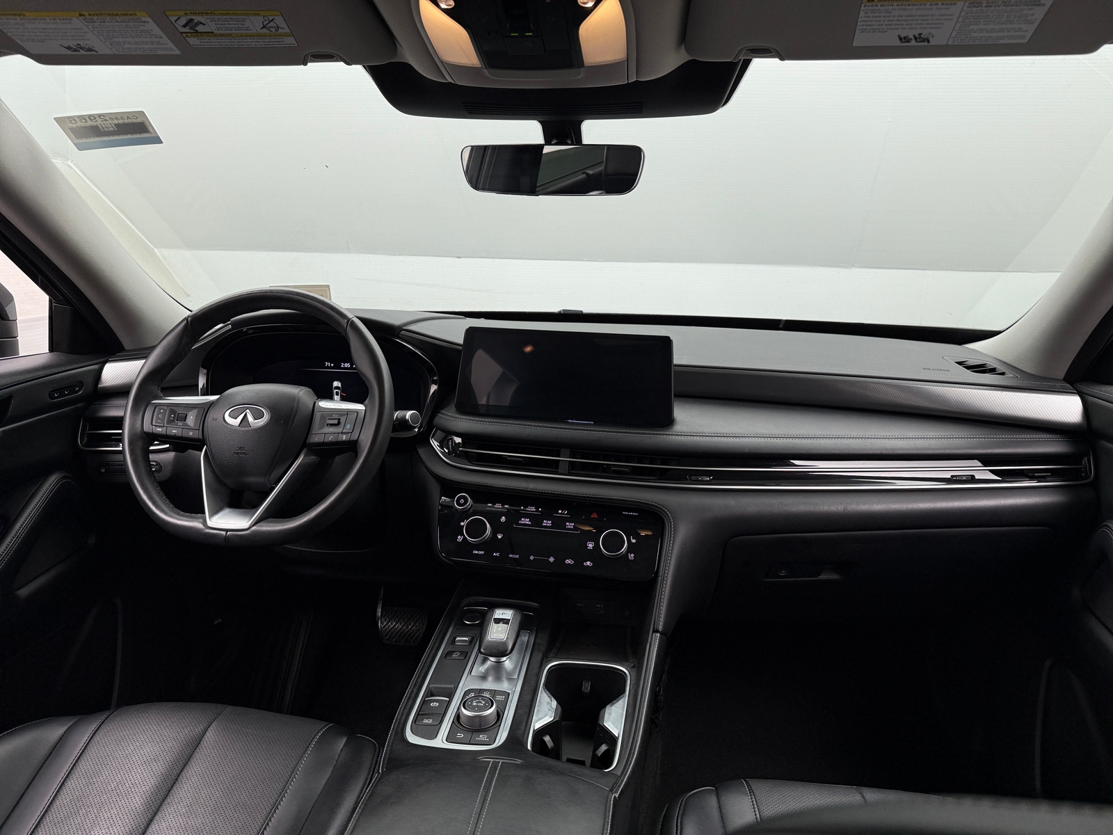 Thumbnail: 2023 INFINITI QX60 - 2