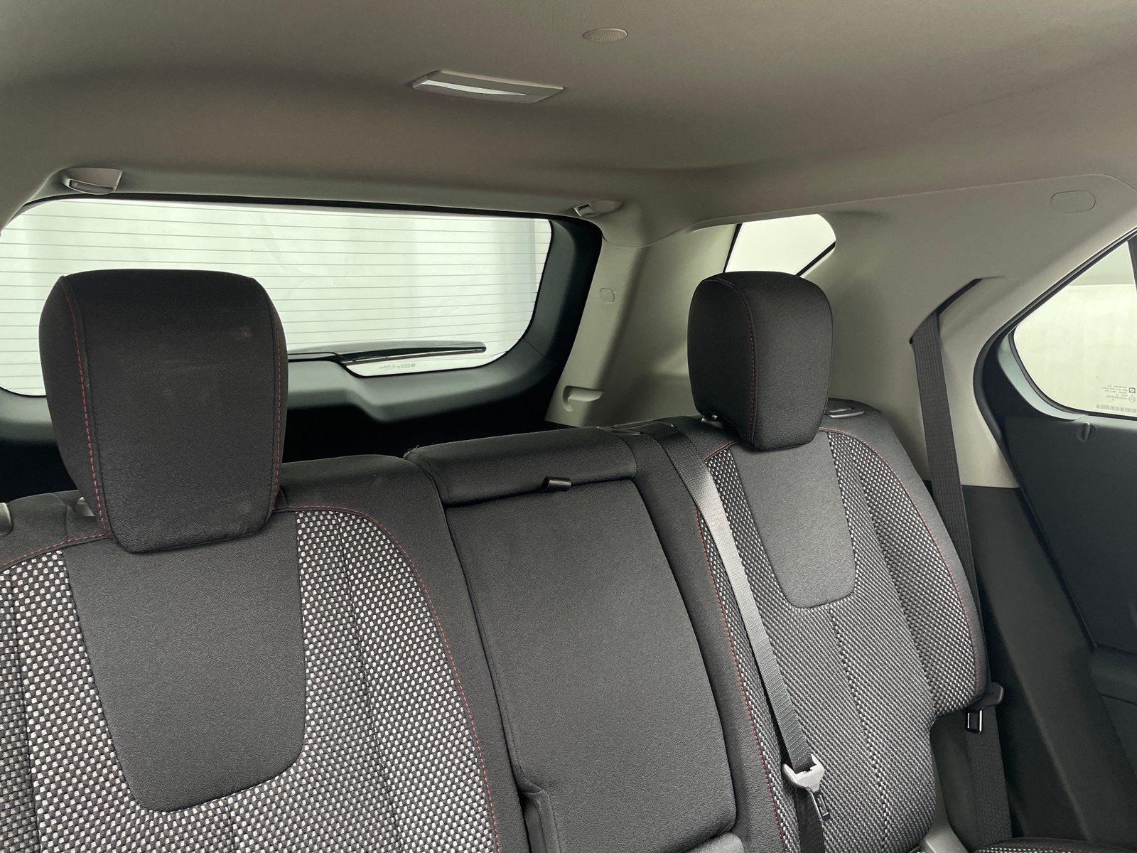 Thumbnail: 2017 Chevrolet Equinox - 6