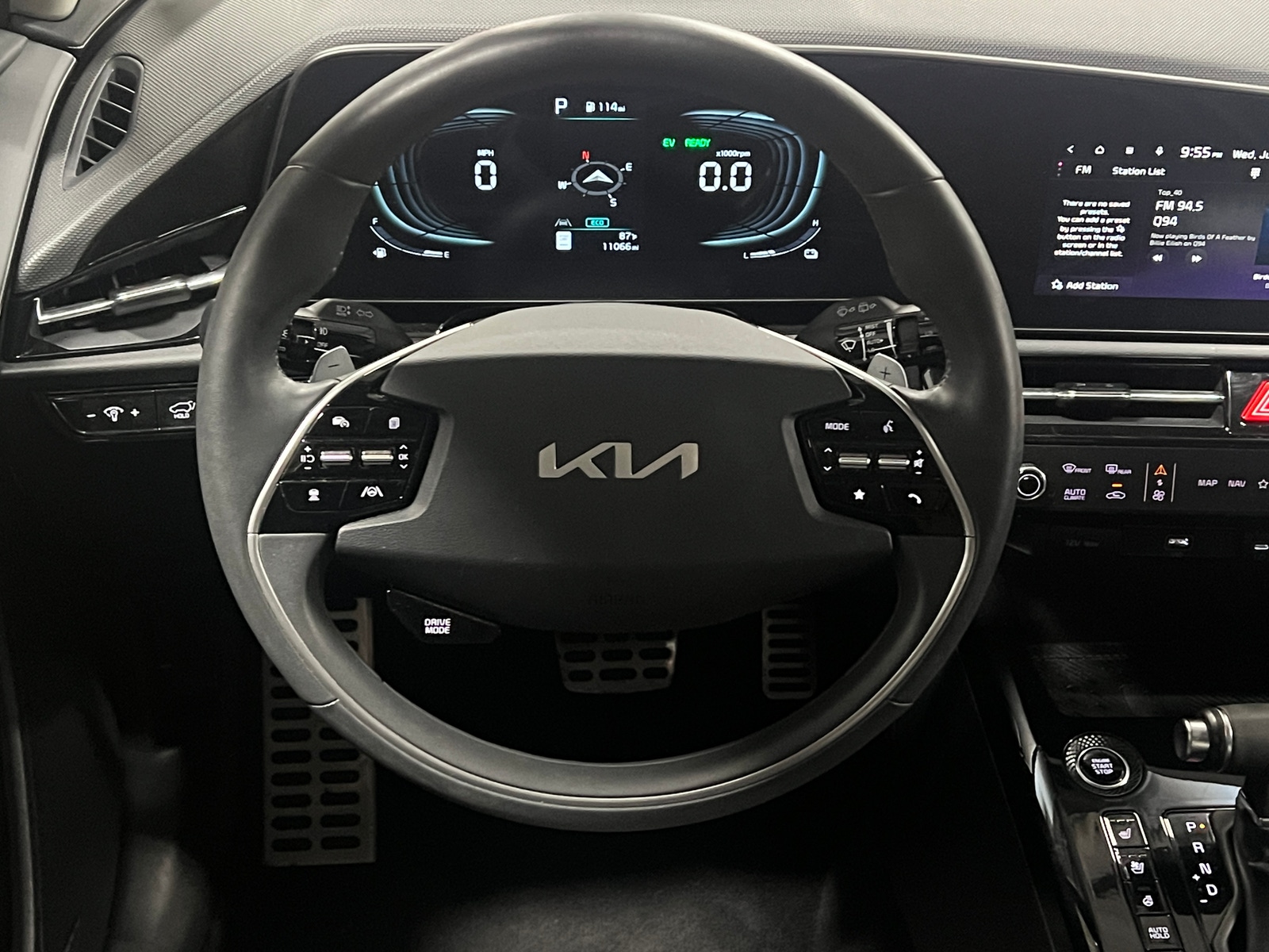 Thumbnail: 2024 Kia Niro - 4