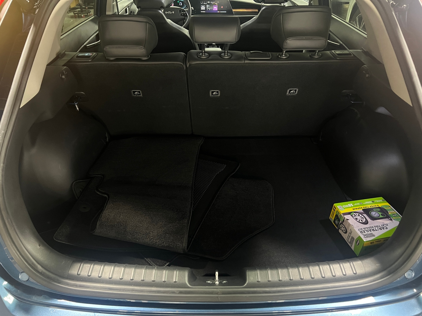 Thumbnail: 2024 Kia Niro - 6