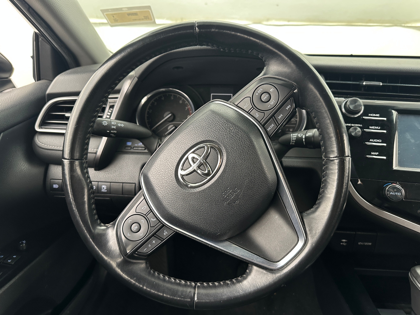 Thumbnail: 2019 Toyota Camry - 5