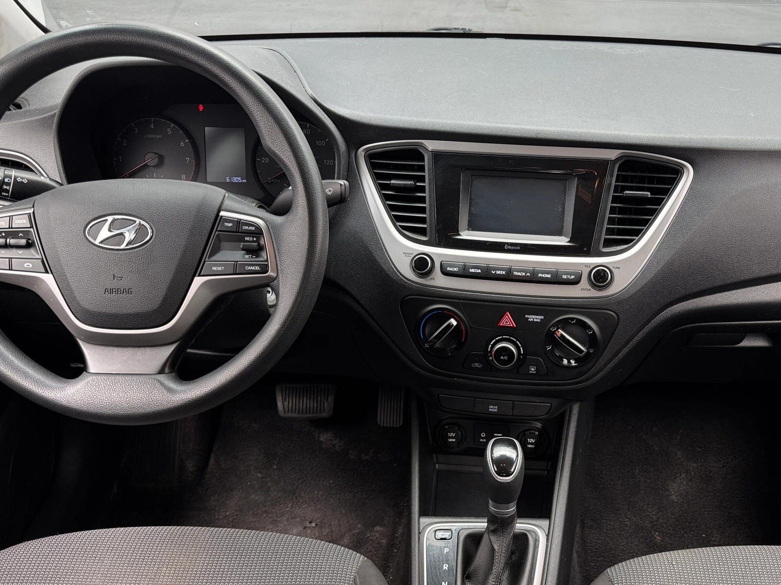 Thumbnail: 2019 Hyundai Accent - 3
