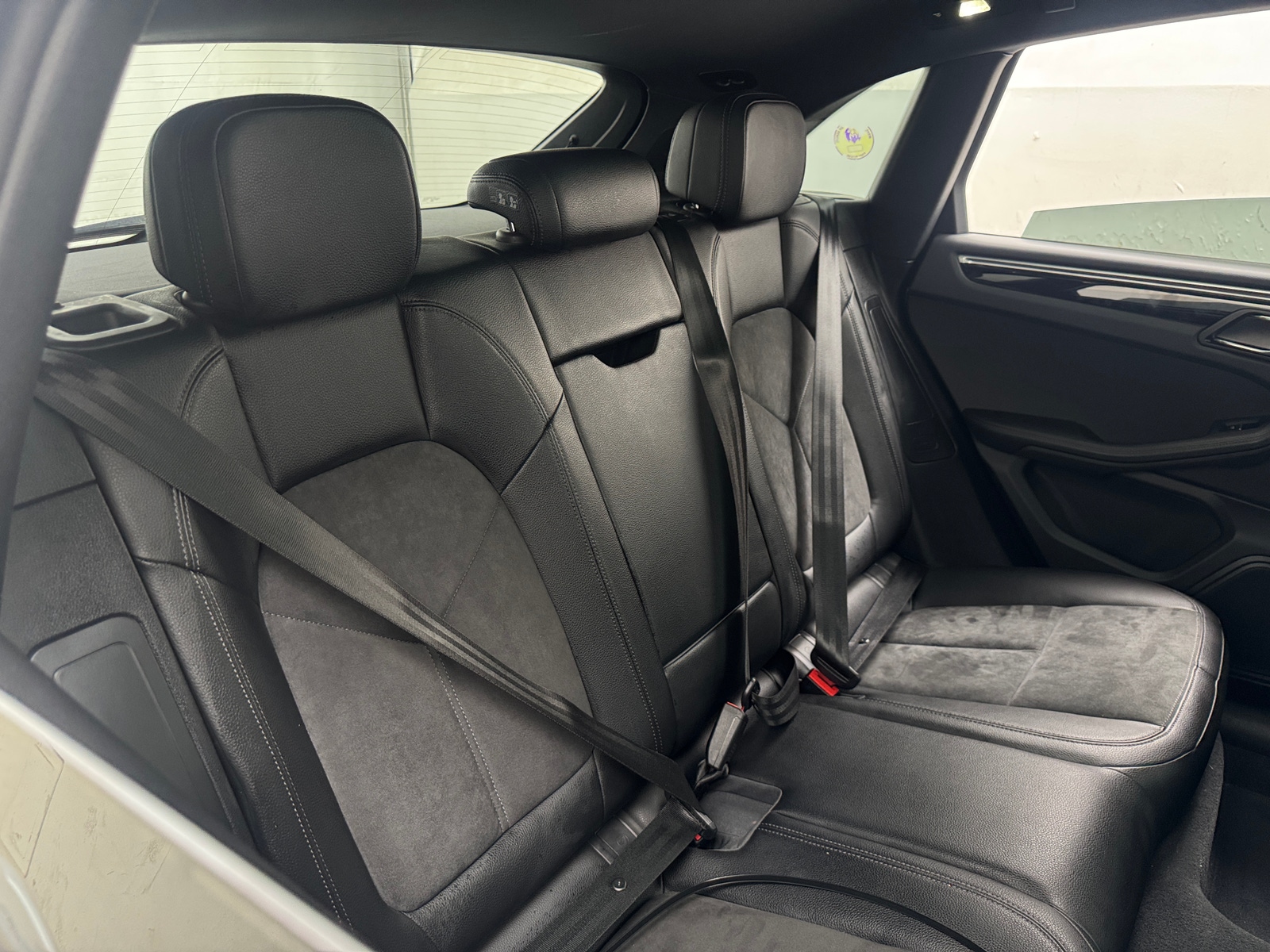Thumbnail: 2020 Porsche Macan - 5