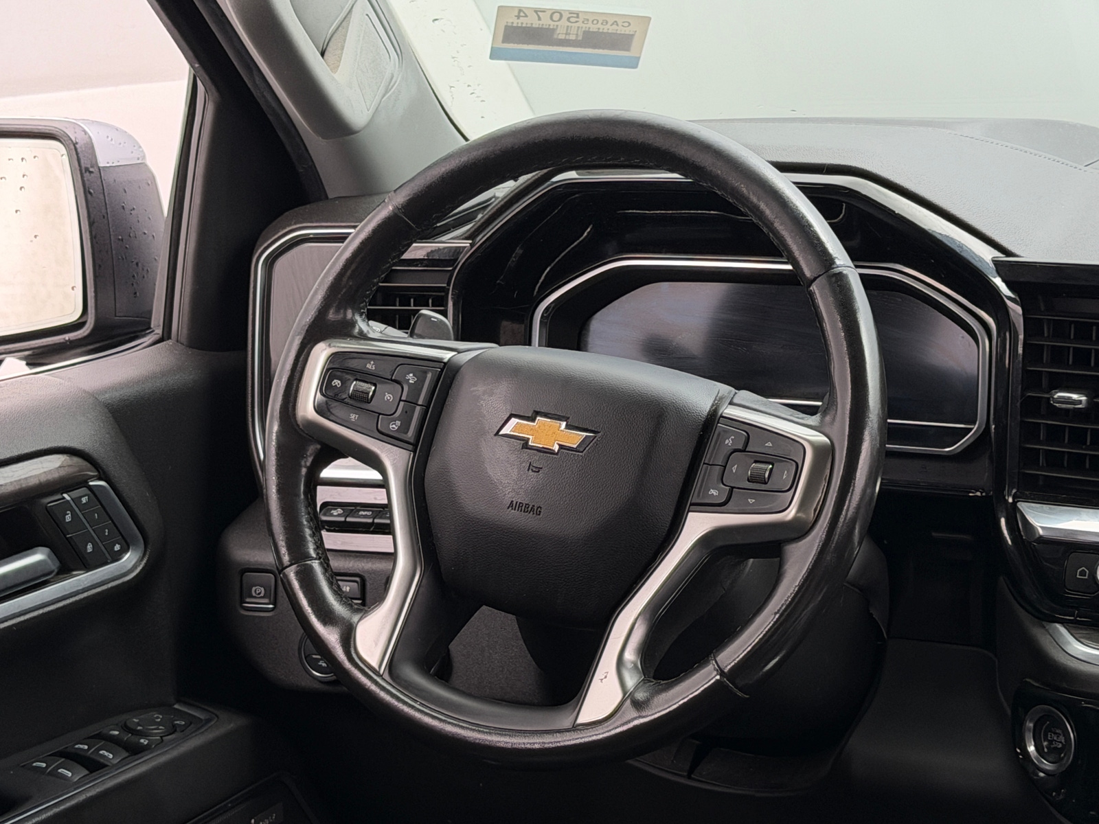 Thumbnail: 2022 Chevrolet Silverado 1500 - 4